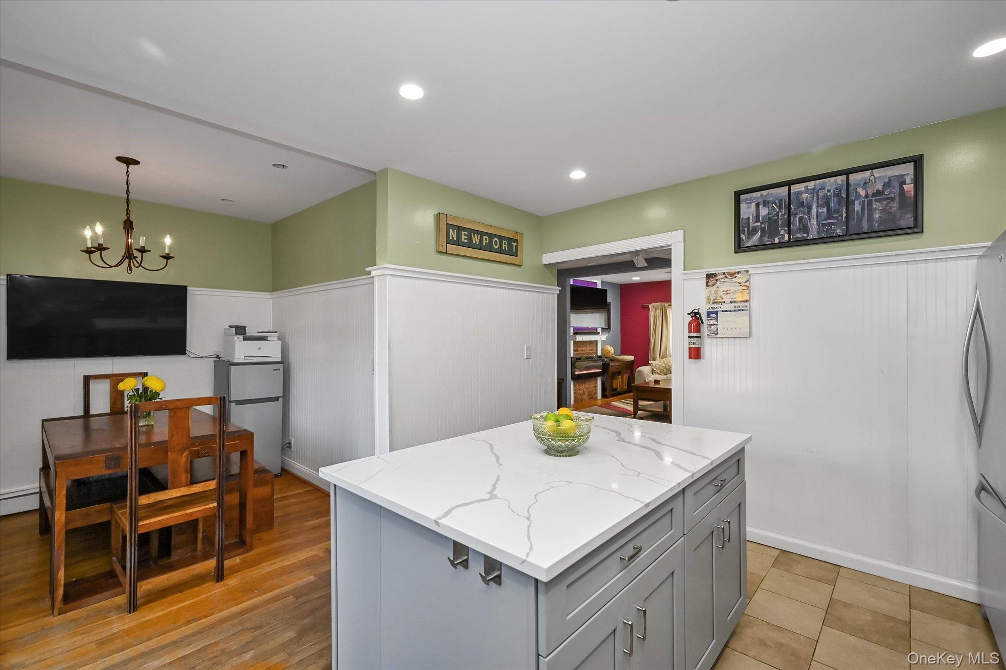 Single Family 59th  Queens, NY 11378, MLS-949235-8