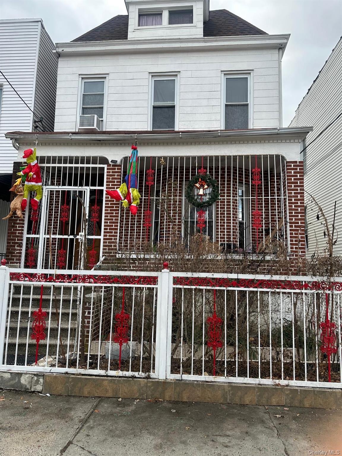 Single Family Zerega  Bronx, NY 10462, MLS-949250-2