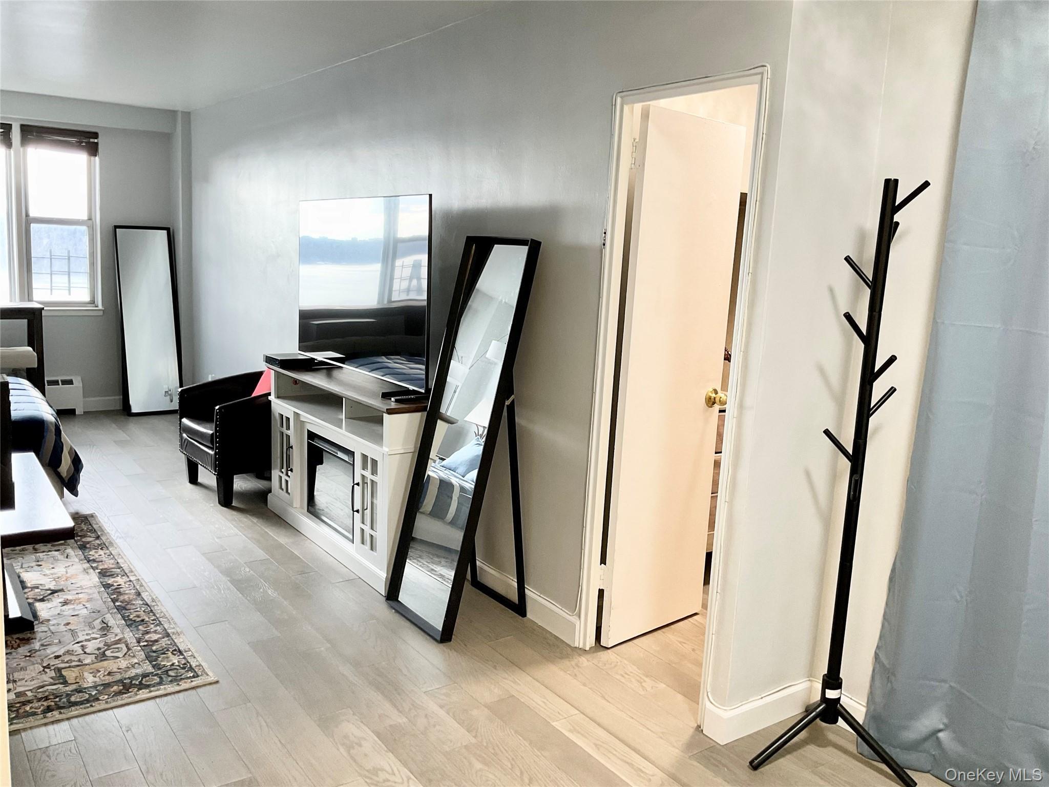 Coop Arlington  Bronx, NY 10471, MLS-949253-12