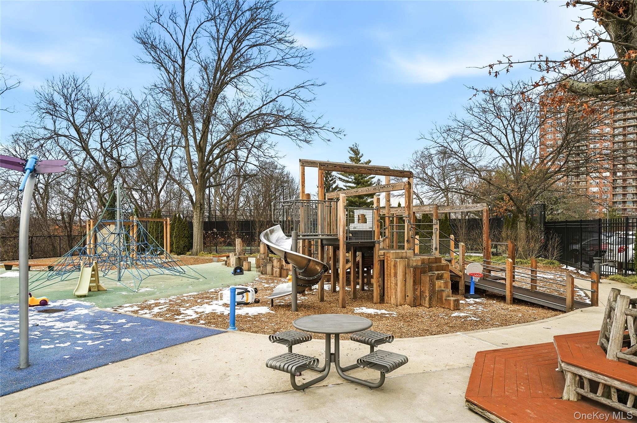 Coop Arlington  Bronx, NY 10471, MLS-949253-19