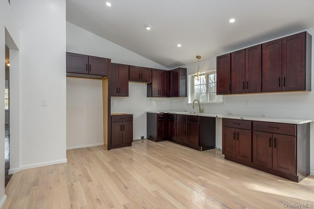 Single Family Twin Arch  Orange County, NY 12575, MLS-949259-10