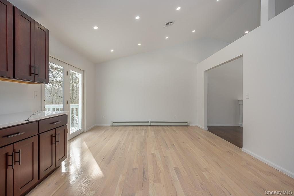 Single Family Twin Arch  Orange County, NY 12575, MLS-949259-9