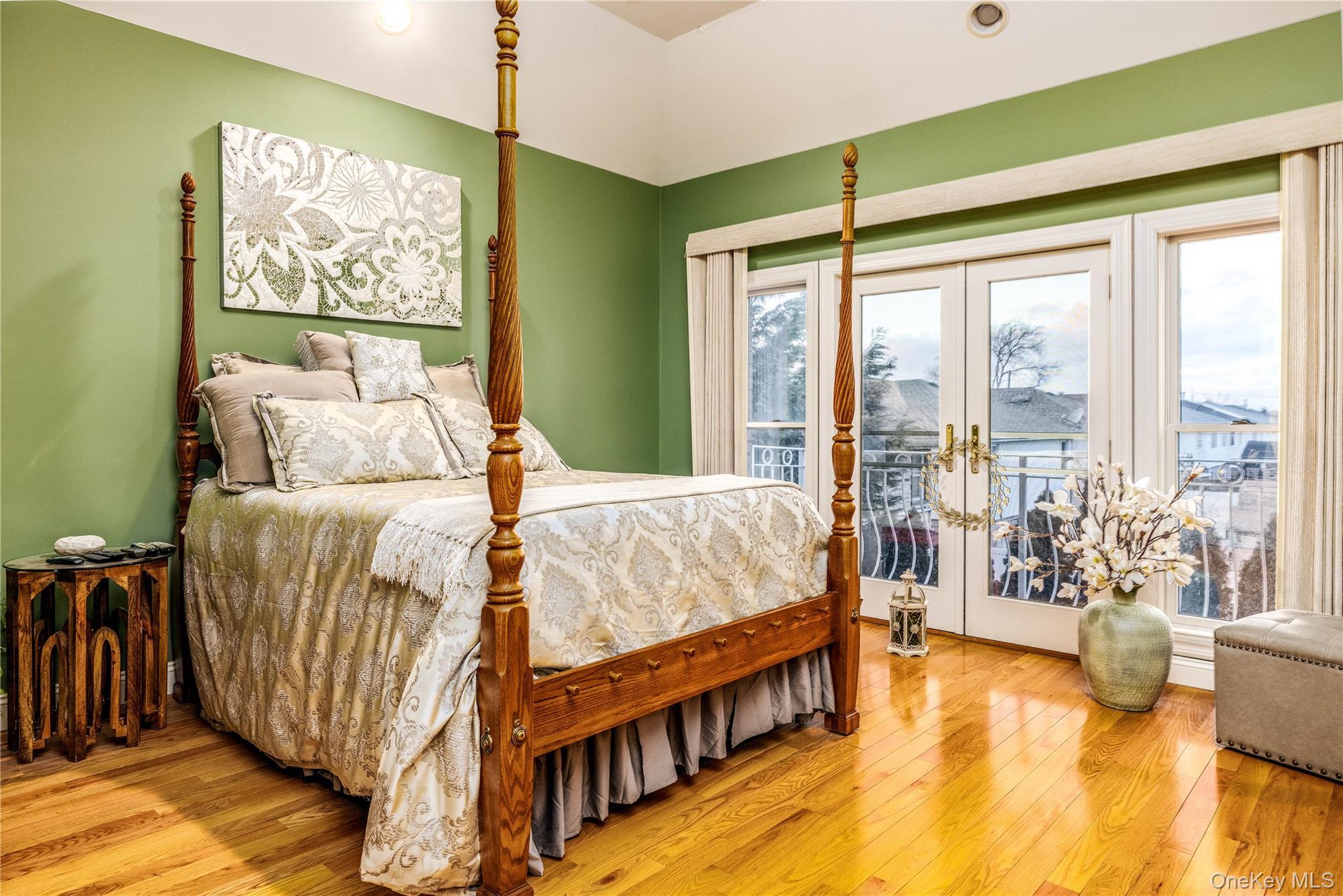 Single Family 165th Queens, NY 11414, MLS-949286-16