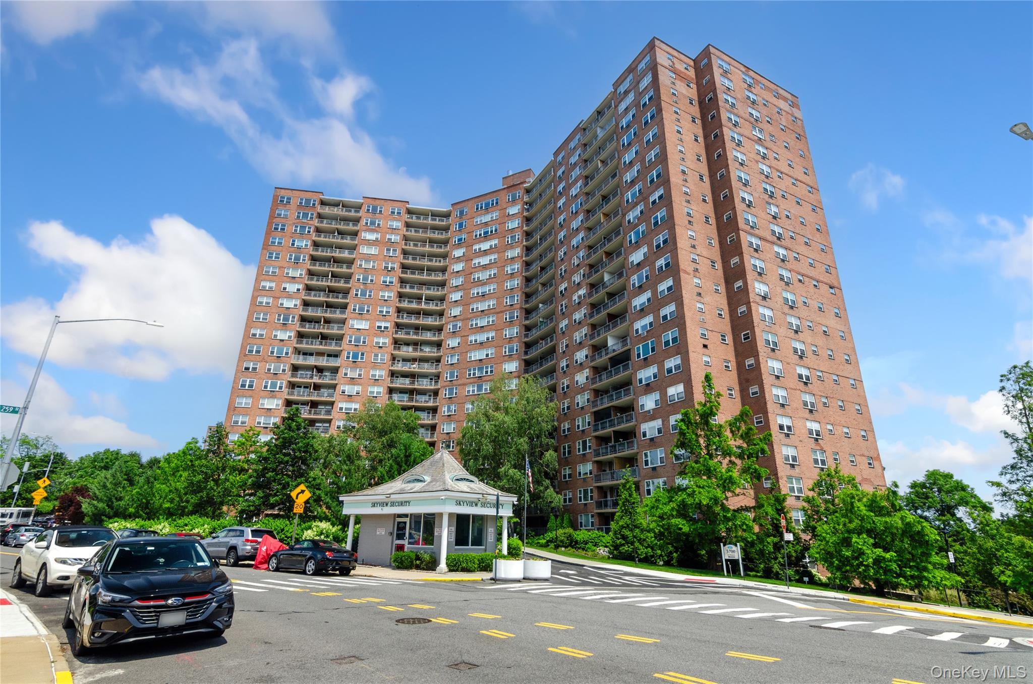 Coop Arlington  Bronx, NY 10471, MLS-949299-23