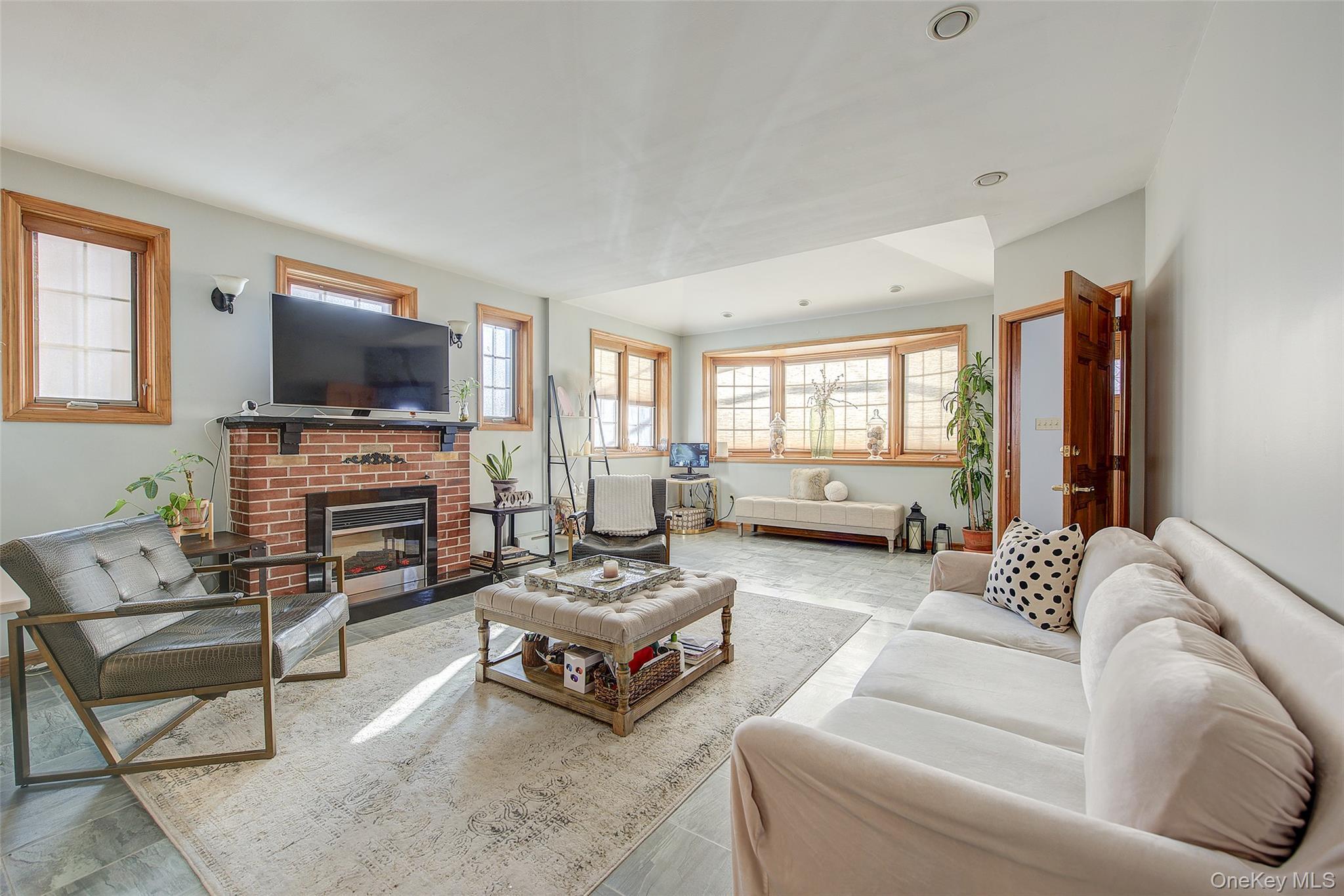 Single Family 74th Queens, NY 11379, MLS-949304-4