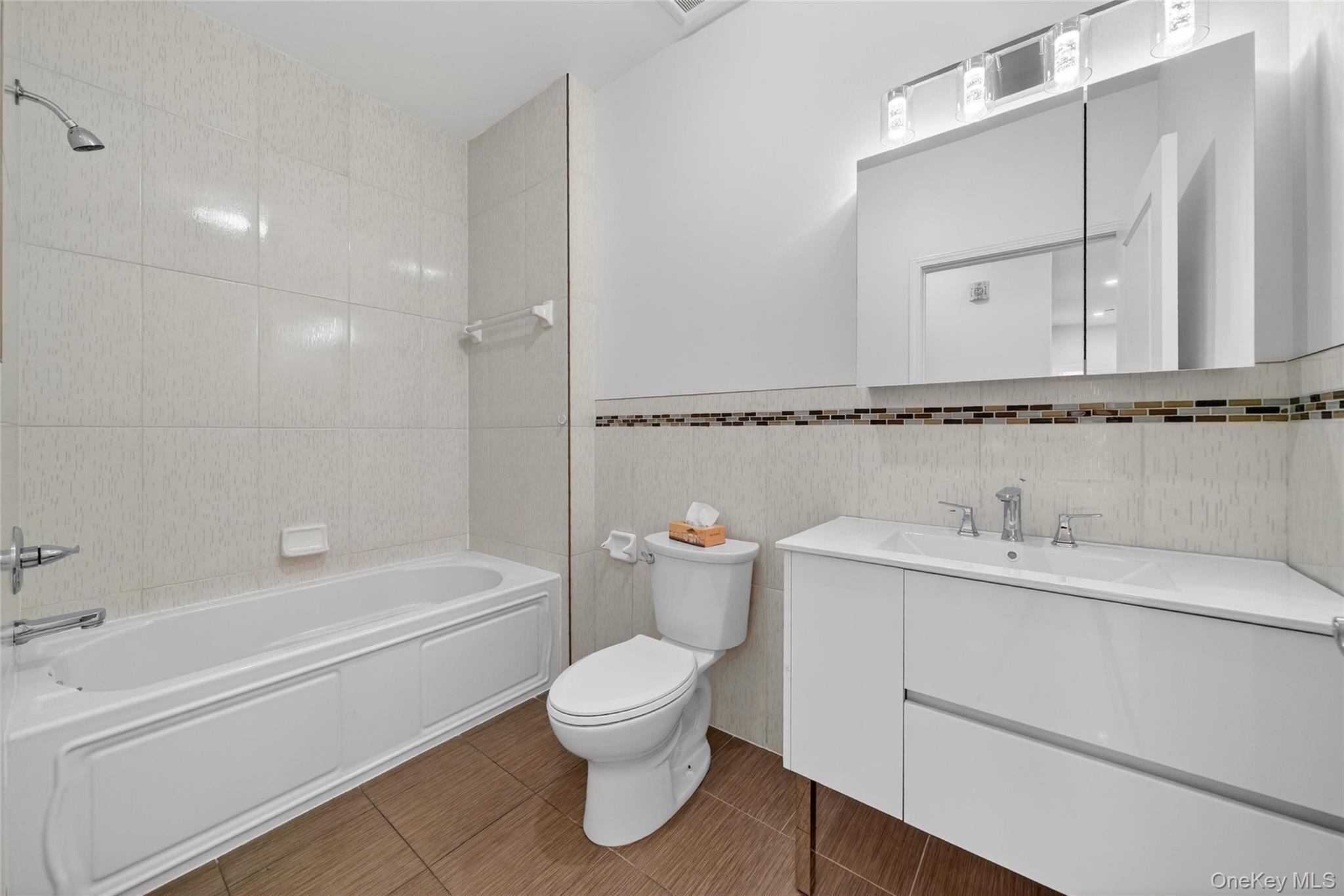 Condo Bluefield  Rockland County, NY 10977, MLS-949326-28