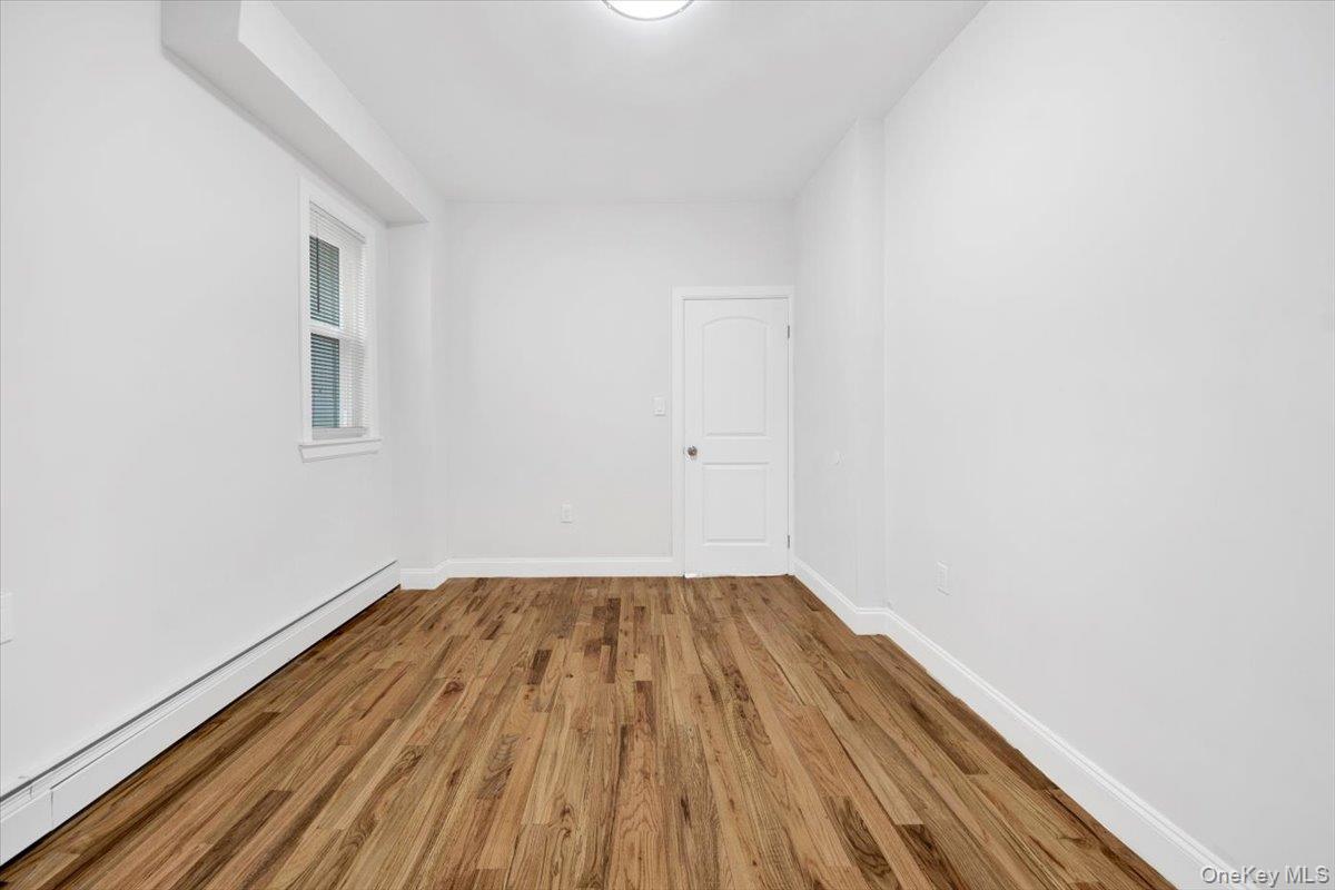 Single Family Randall Bronx, NY 10465, MLS-949331-11