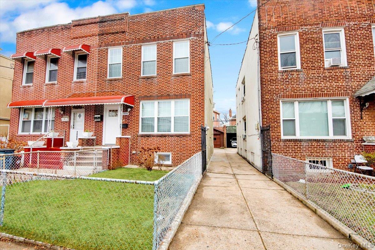 Single Family Randall Bronx, NY 10465, MLS-949331-2