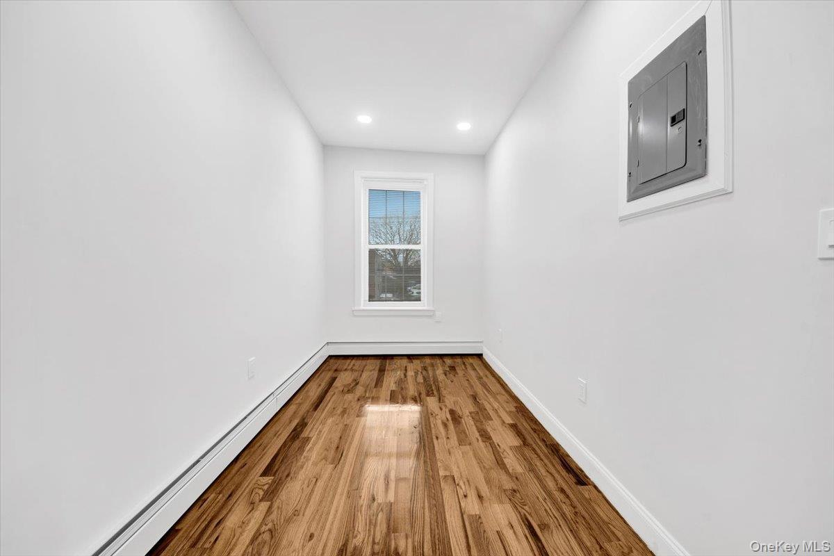 Single Family Randall Bronx, NY 10465, MLS-949331-20