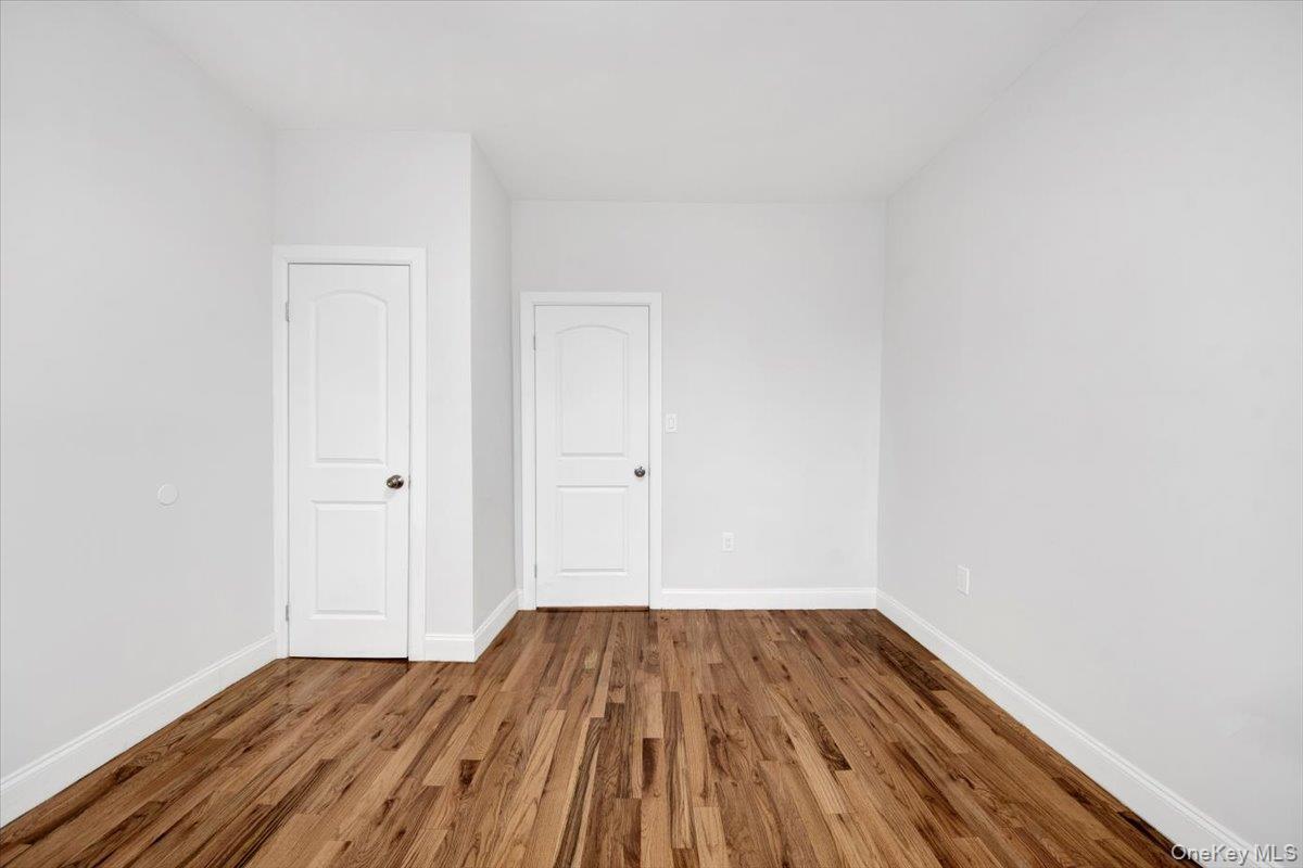 Single Family Randall Bronx, NY 10465, MLS-949331-21