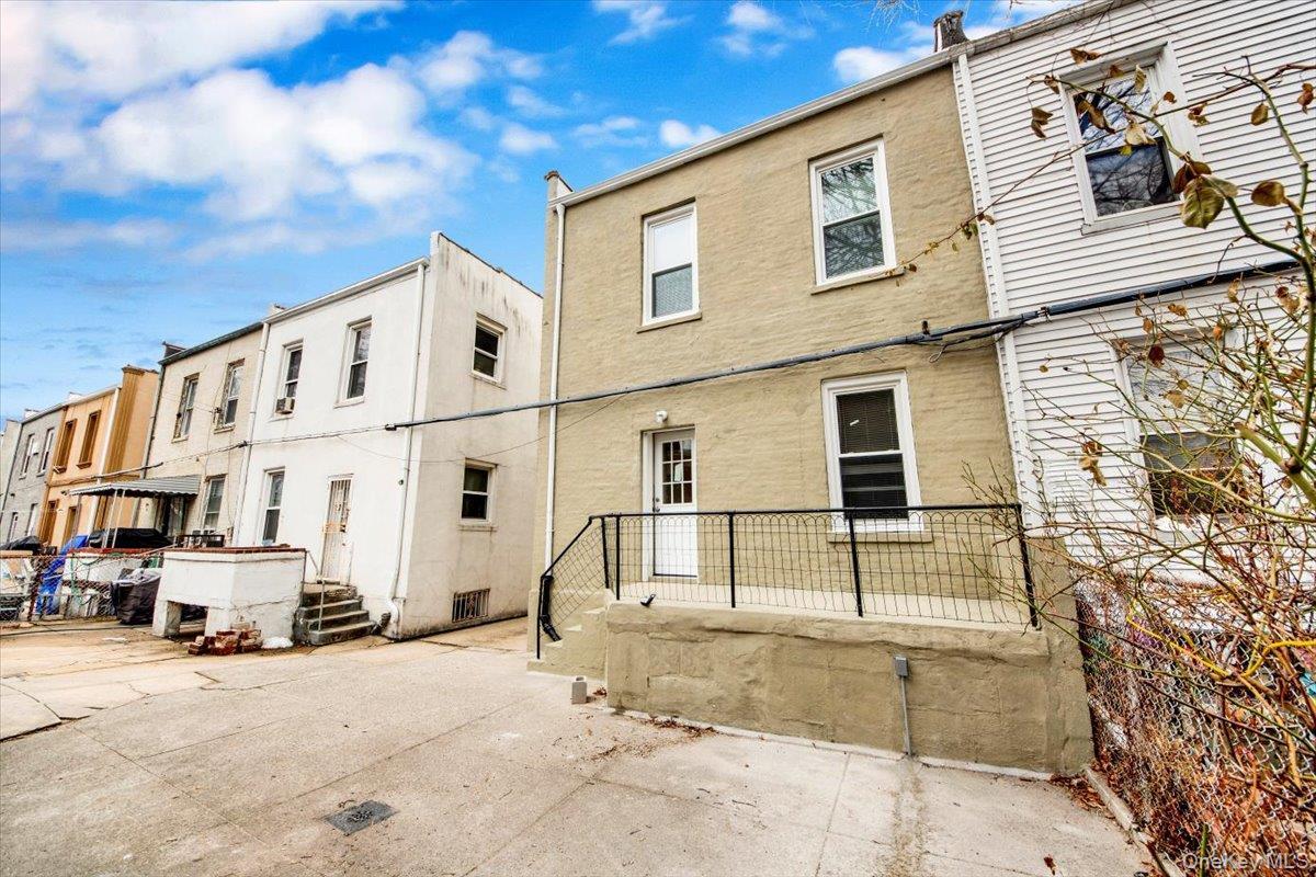 Single Family Randall Bronx, NY 10465, MLS-949331-4