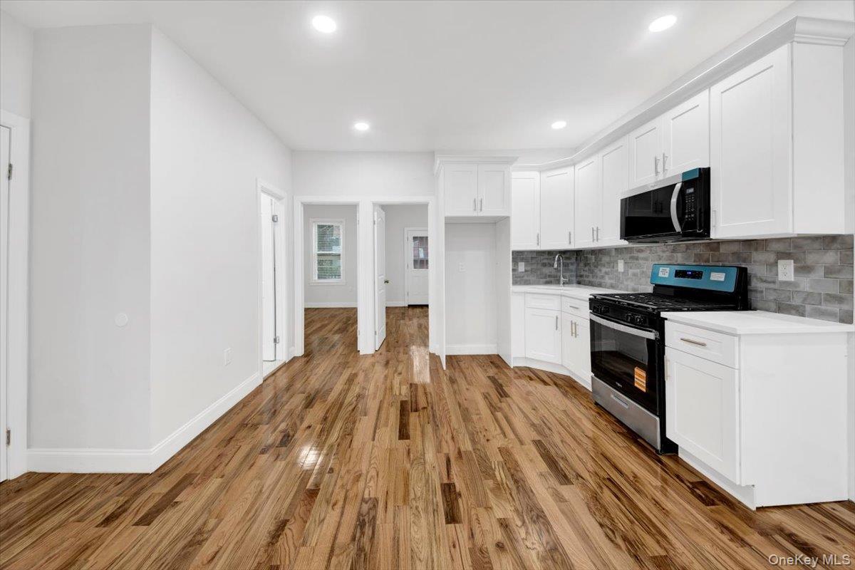 Single Family Randall Bronx, NY 10465, MLS-949331-5