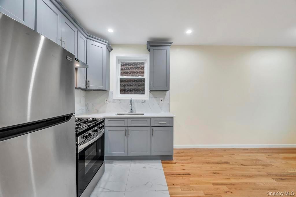 Single Family 208th  Queens, NY 11427, MLS-949365-6