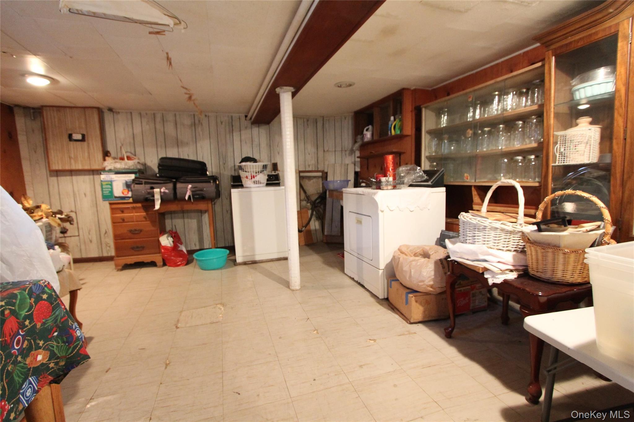 Single Family Gray Queens, NY 11379, MLS-949399-14