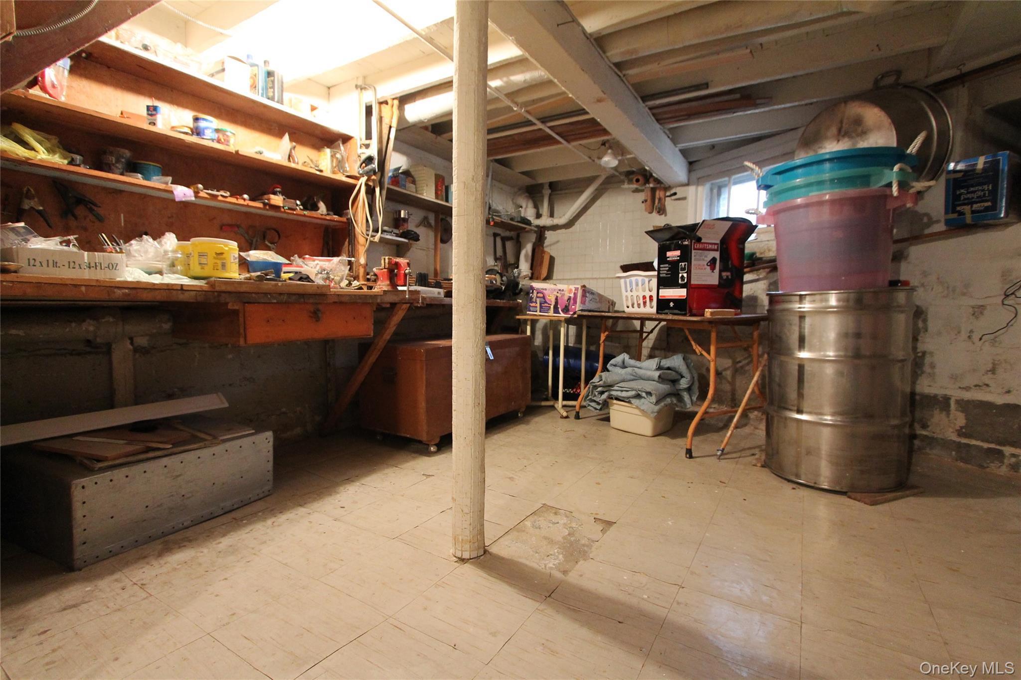 Single Family Gray Queens, NY 11379, MLS-949399-15