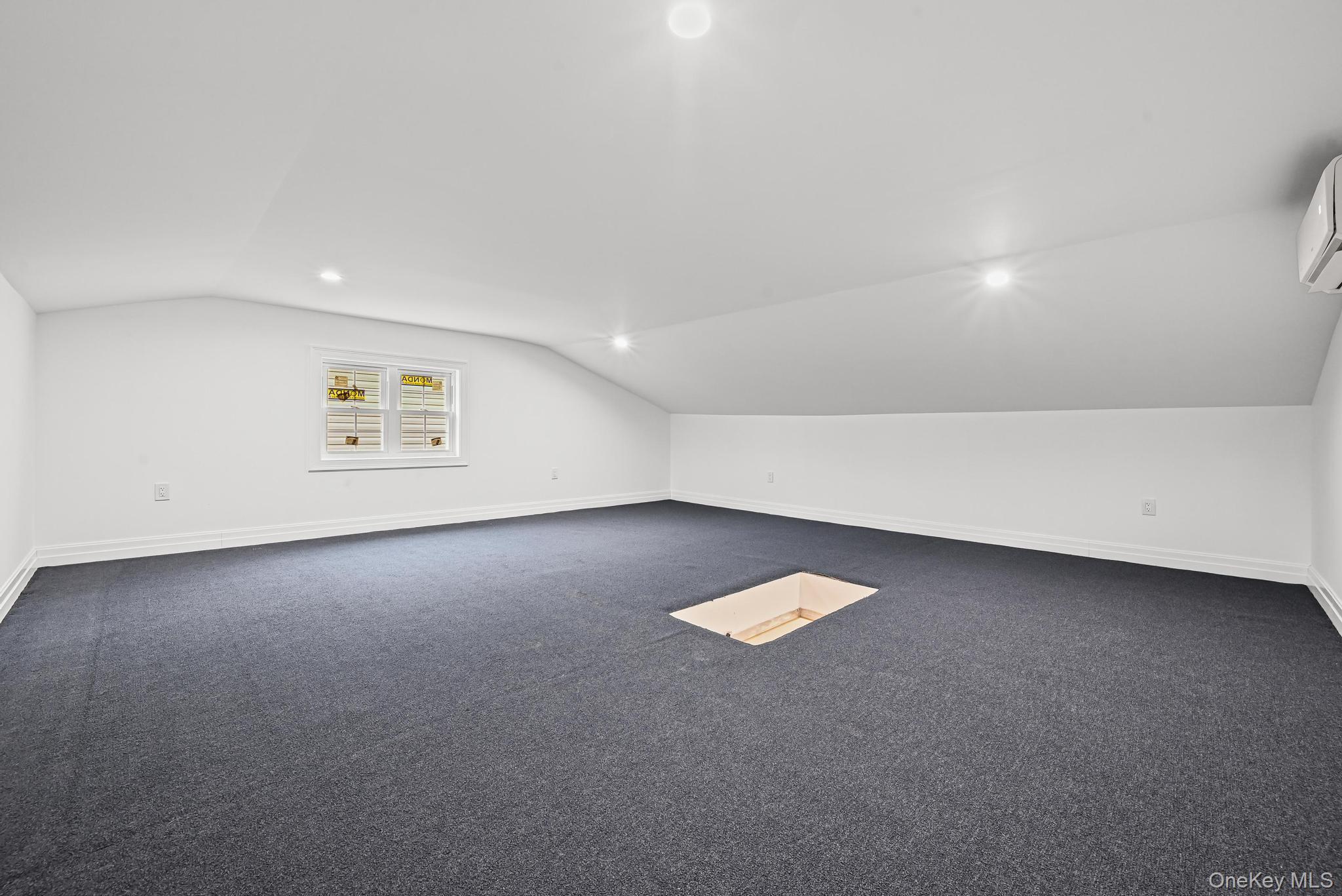 Single Family 118th  Queens, NY 11434, MLS-949403-11