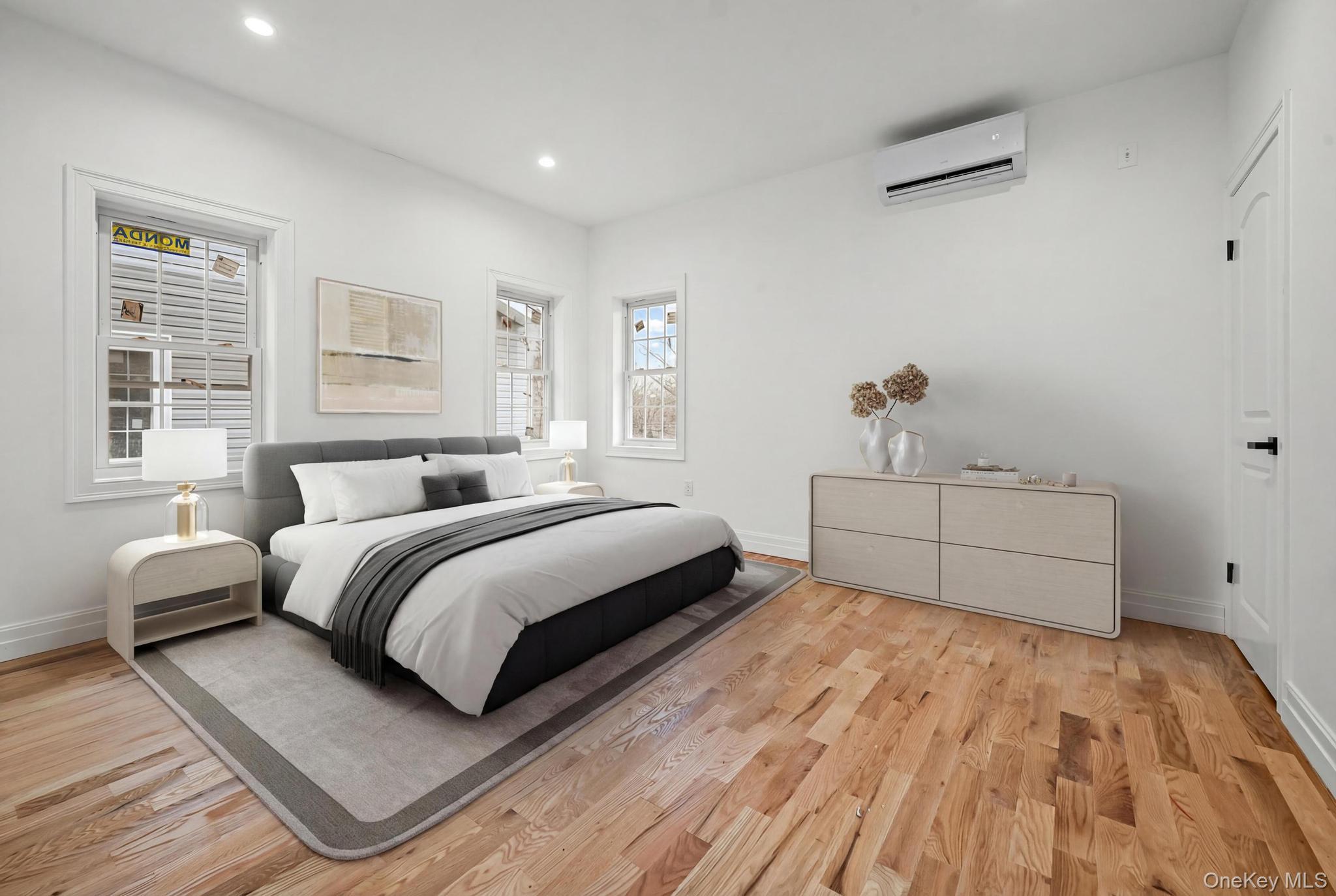 Single Family 118th  Queens, NY 11434, MLS-949403-16