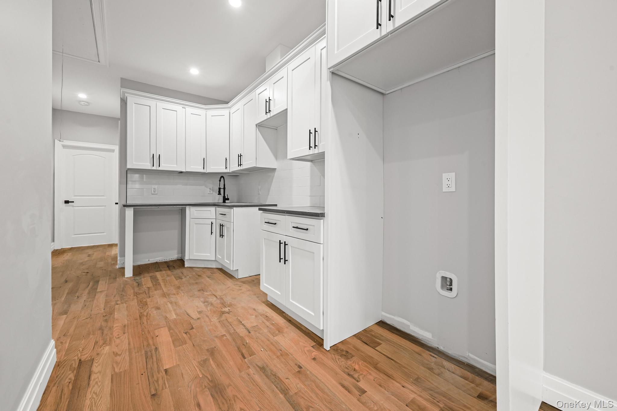 Single Family 118th  Queens, NY 11434, MLS-949403-6