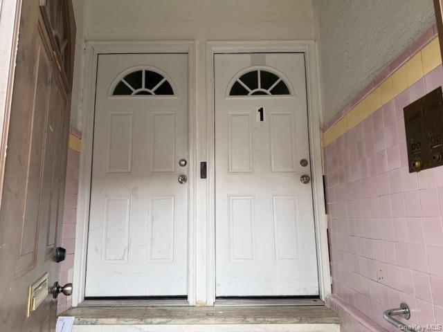 Single Family Edison  Bronx, NY 10461, MLS-949410-3