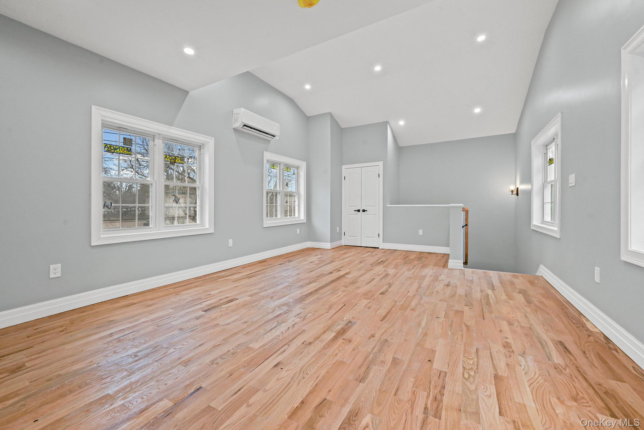 Single Family Lakeview  Queens, NY 11434, MLS-949412-13