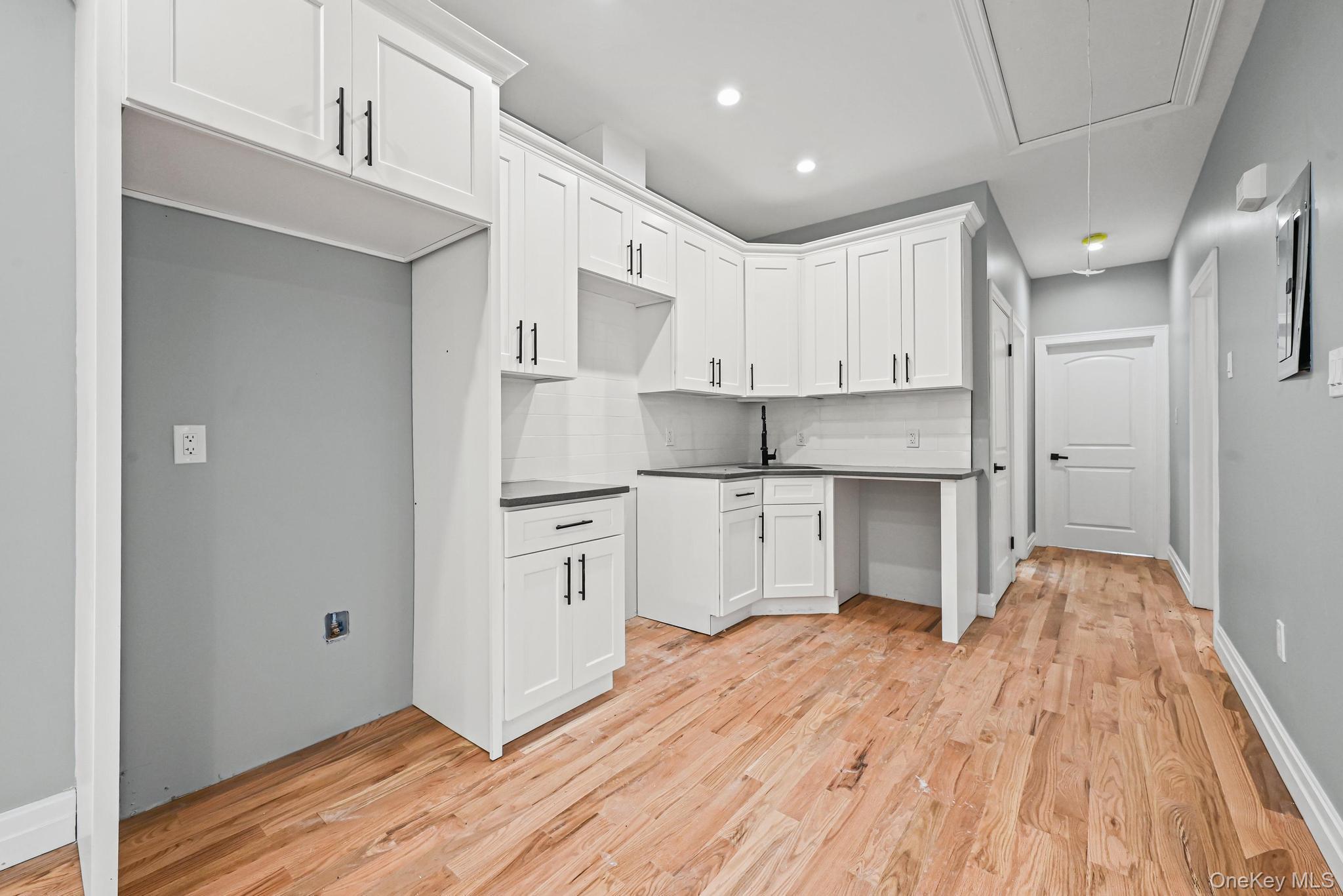 Single Family Lakeview  Queens, NY 11434, MLS-949412-17