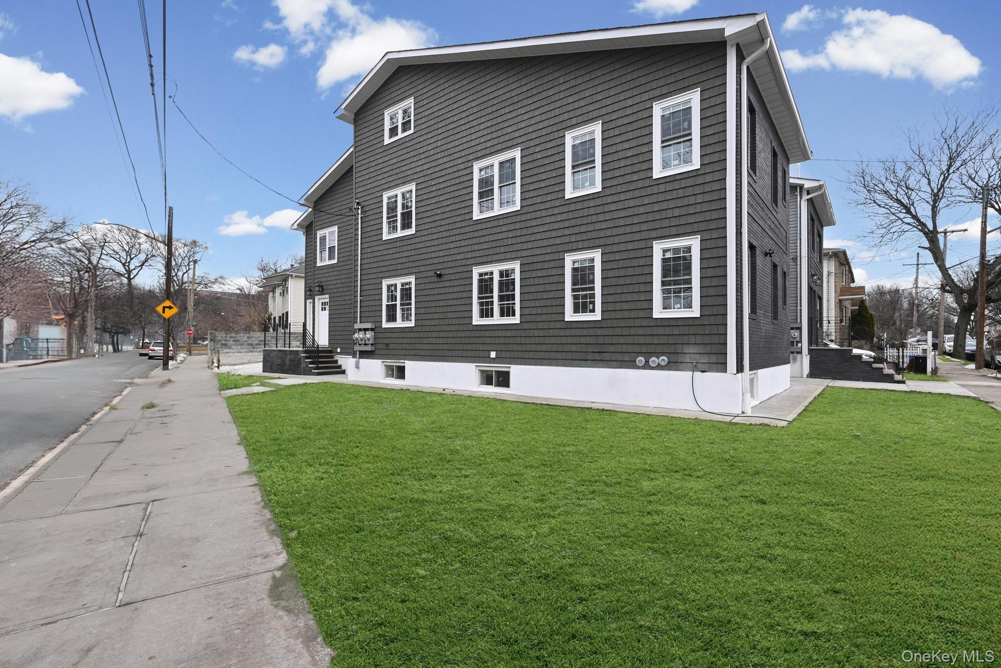 Single Family Lakeview  Queens, NY 11434, MLS-949412-2