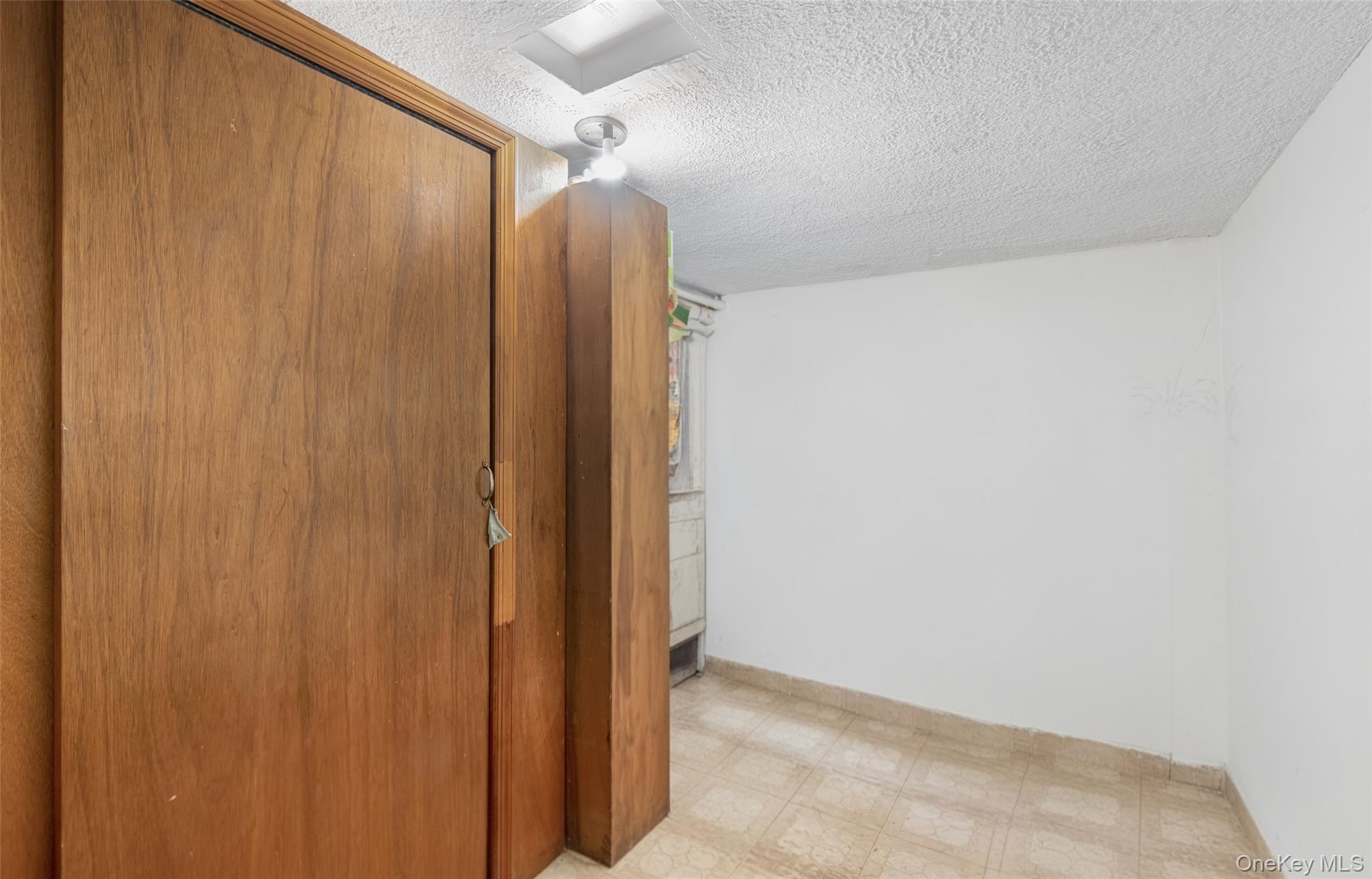 Condo 80th Queens, NY 11370, MLS-949413-14