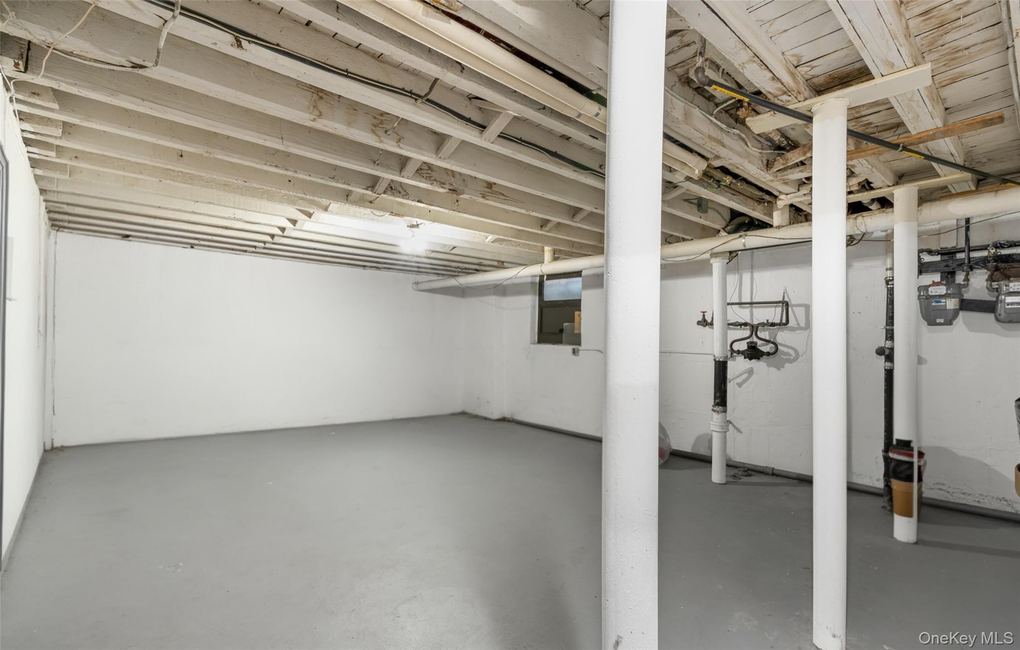 Condo 80th Queens, NY 11370, MLS-949413-15