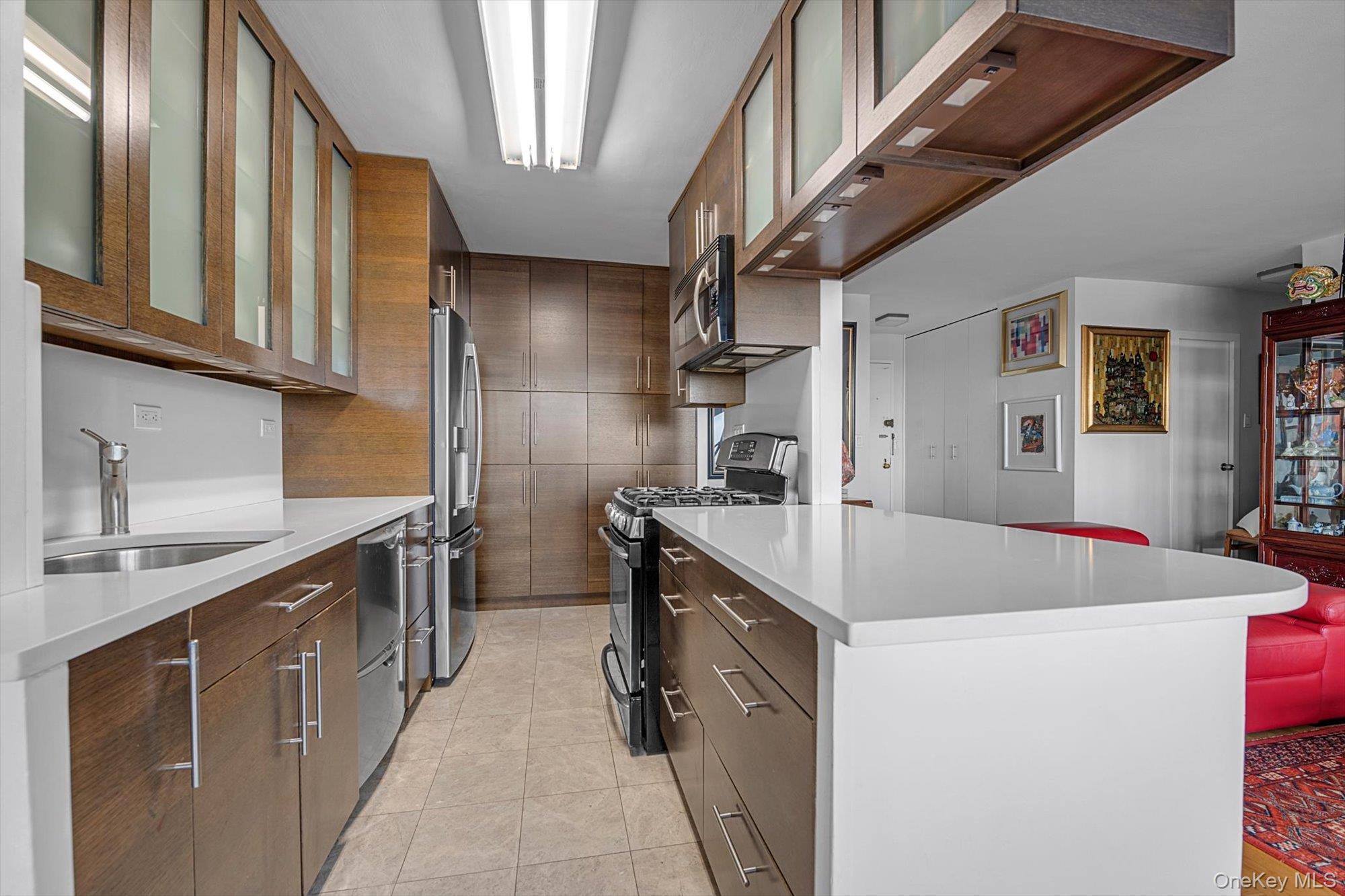 Coop Kappock  Bronx, NY 10463, MLS-949425-8