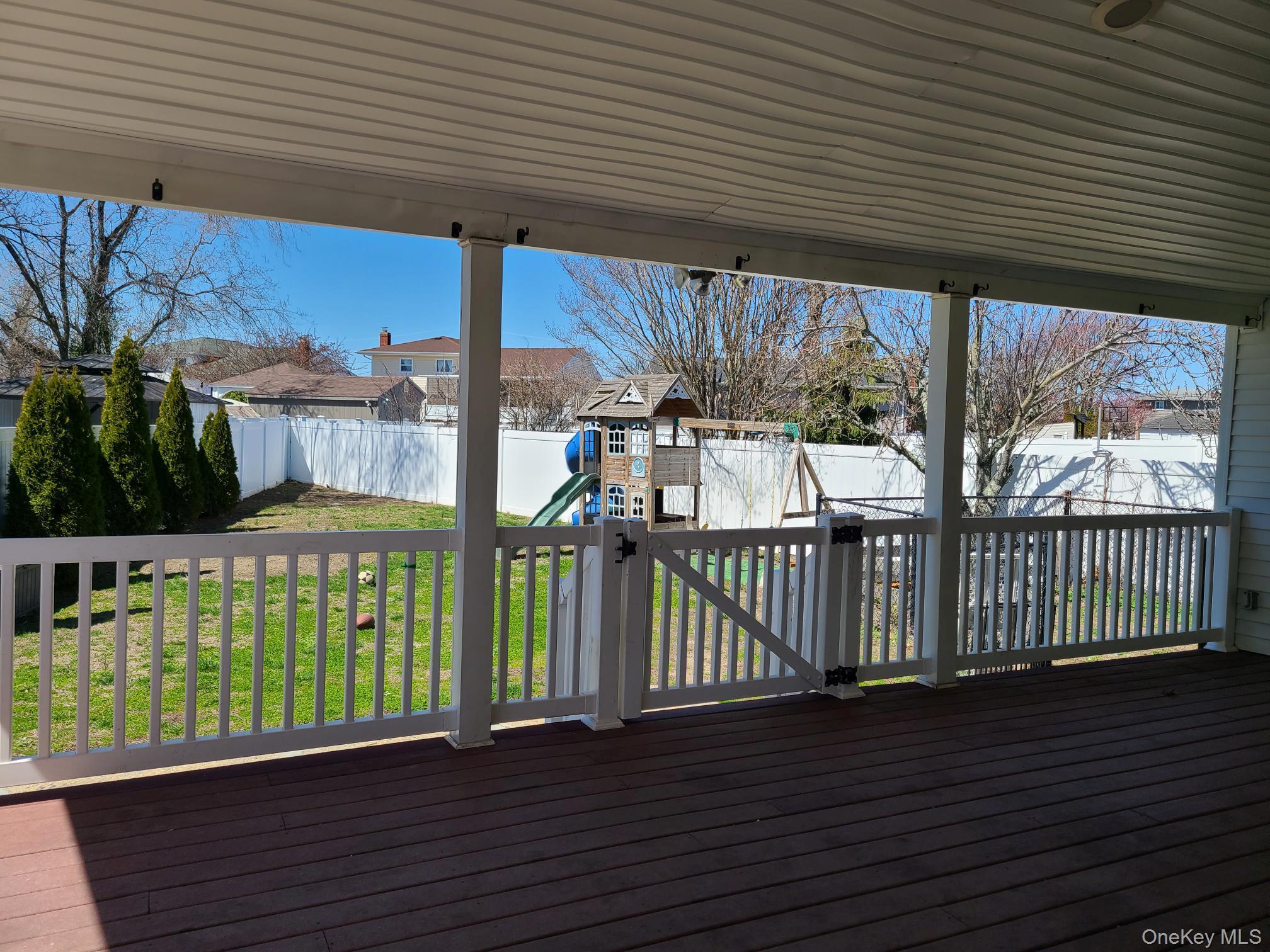 Single Family Ann  Nassau County, NY 11520, MLS-949460-33