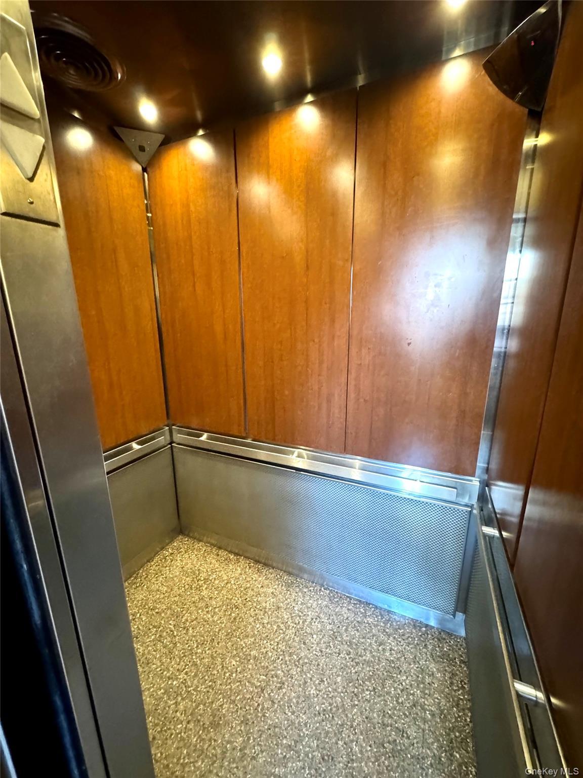 Coop Barnes Bronx, NY 10462, MLS-949467-20