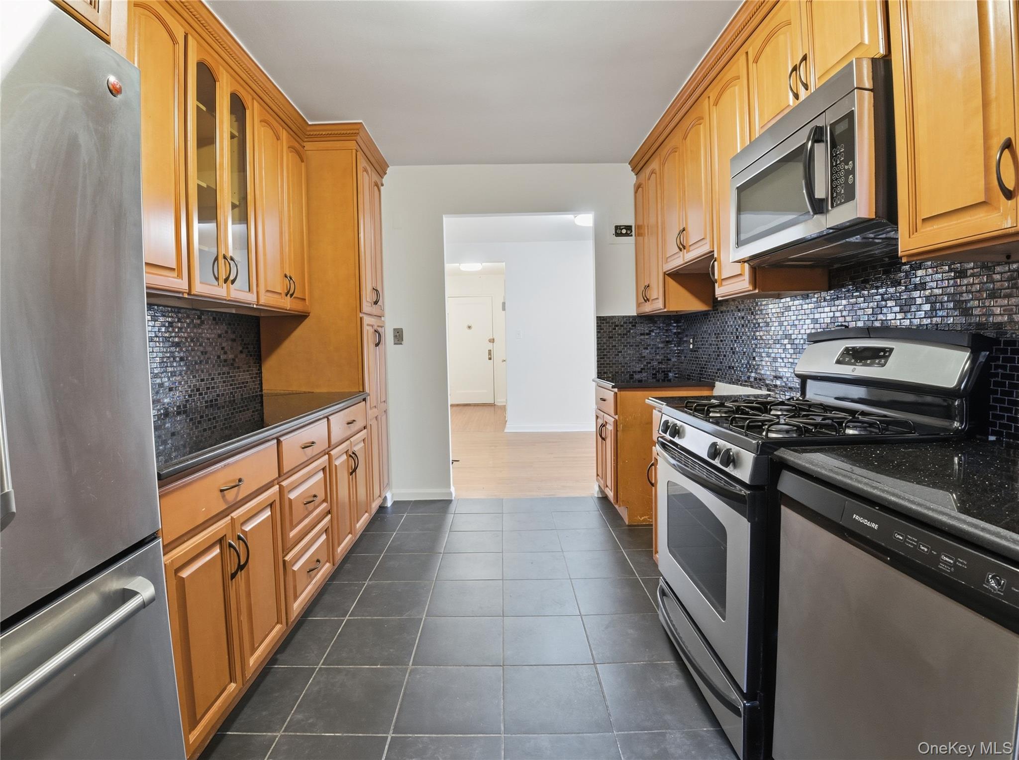 Coop Barnes Bronx, NY 10462, MLS-949467-6