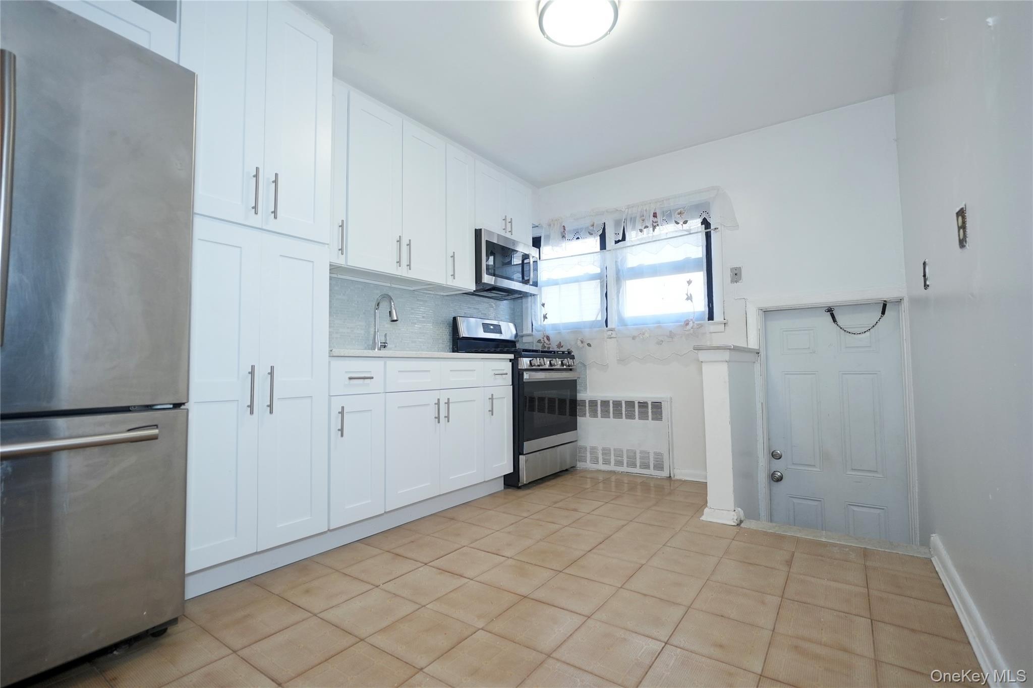 Single Family 130th  Queens, NY 11420, MLS-949490-24