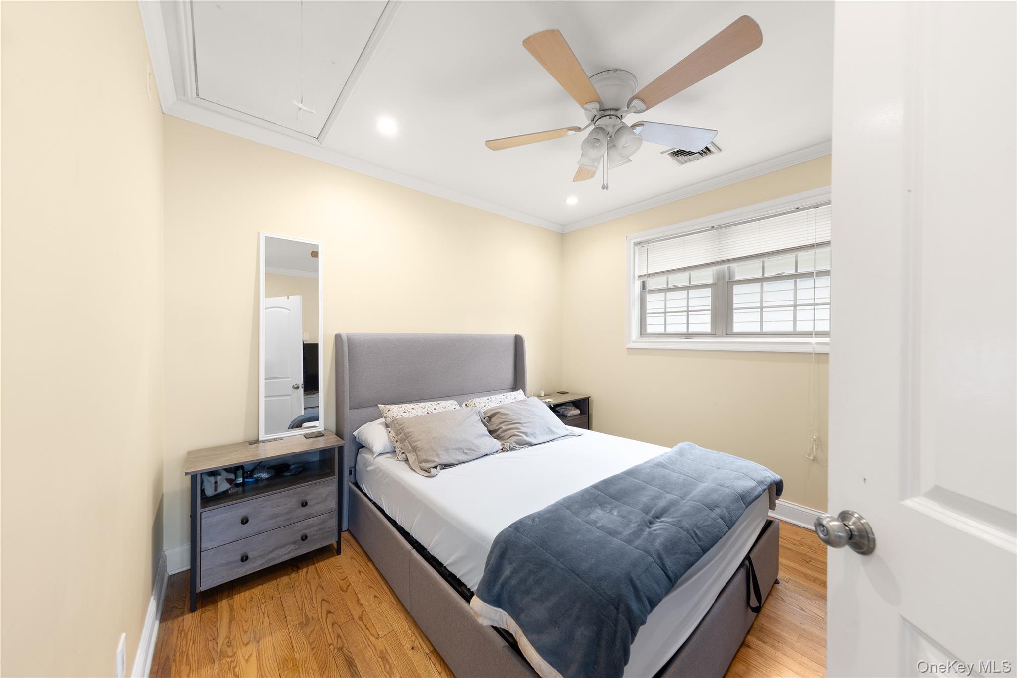 Single Family Washington  Nassau County, NY 11510, MLS-949526-5