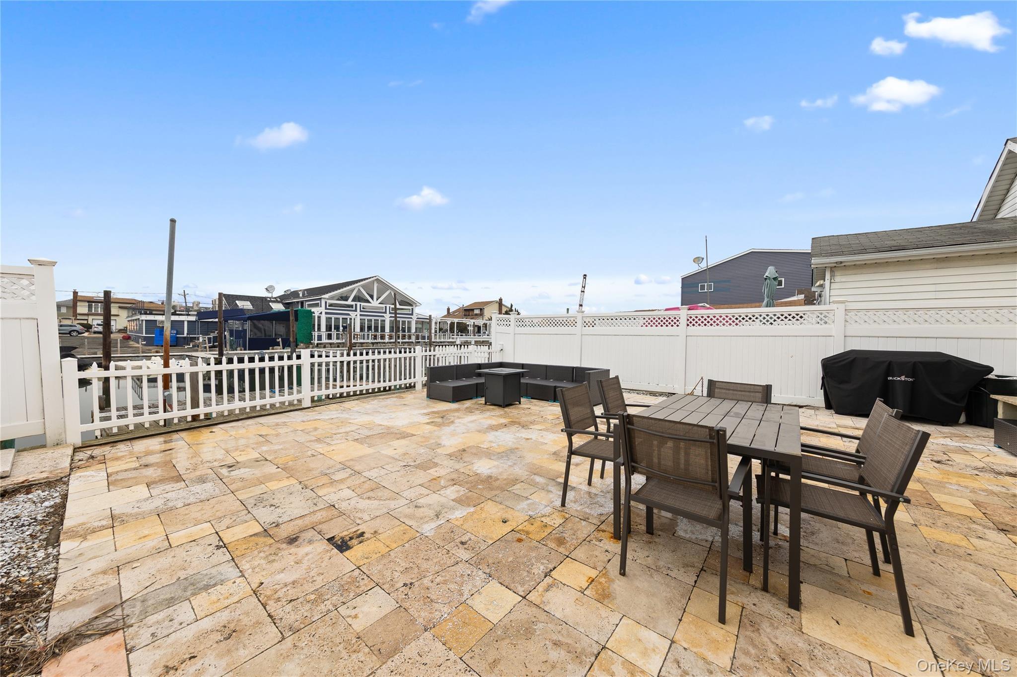 Single Family Washington  Nassau County, NY 11510, MLS-949526-7