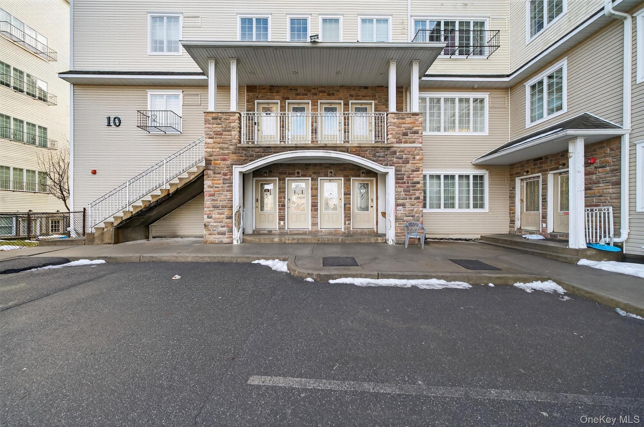 Condo Lemberg  Orange County, NY 10950, MLS-949540-2