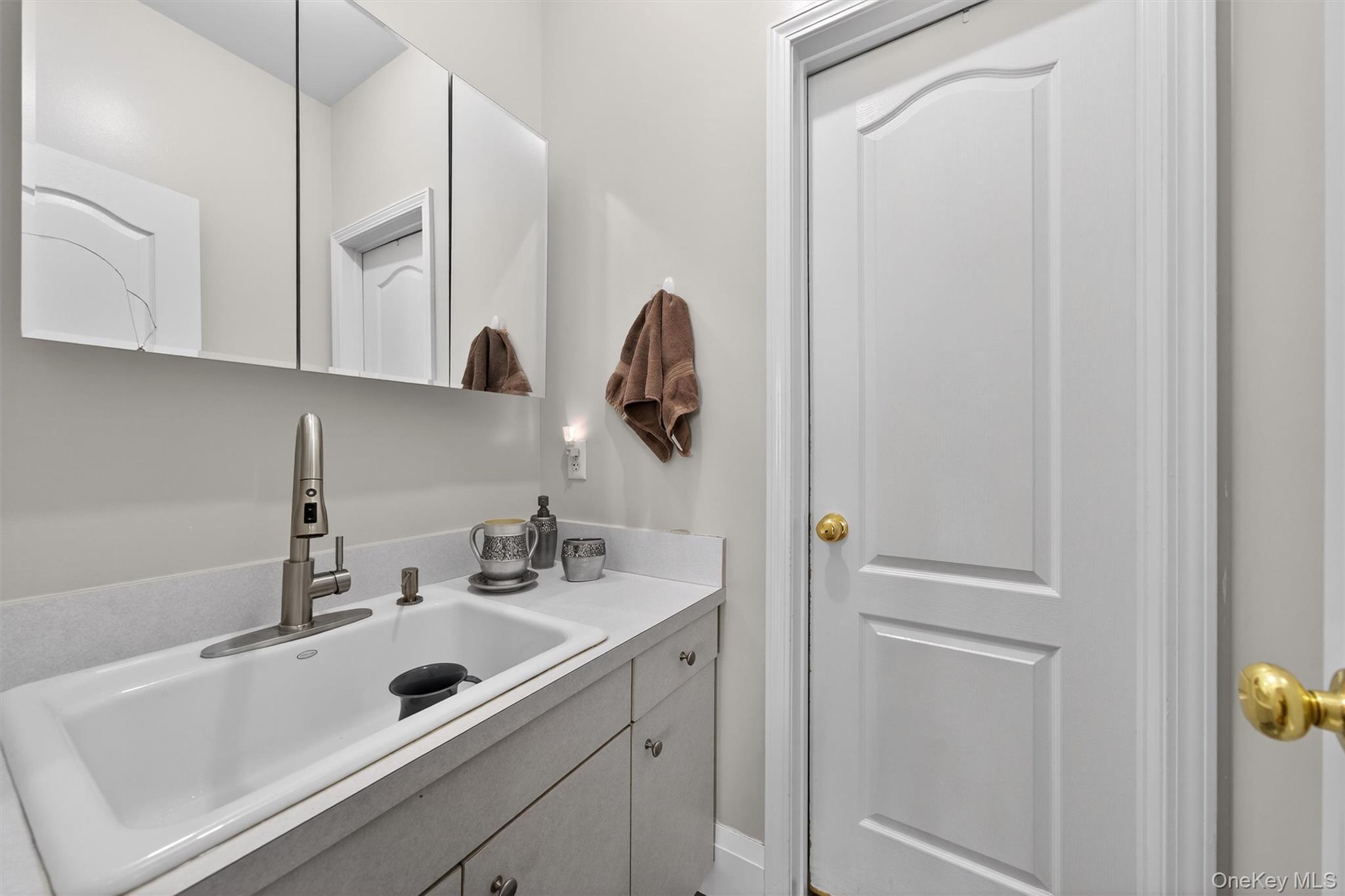 Condo Lemberg  Orange County, NY 10950, MLS-949540-20