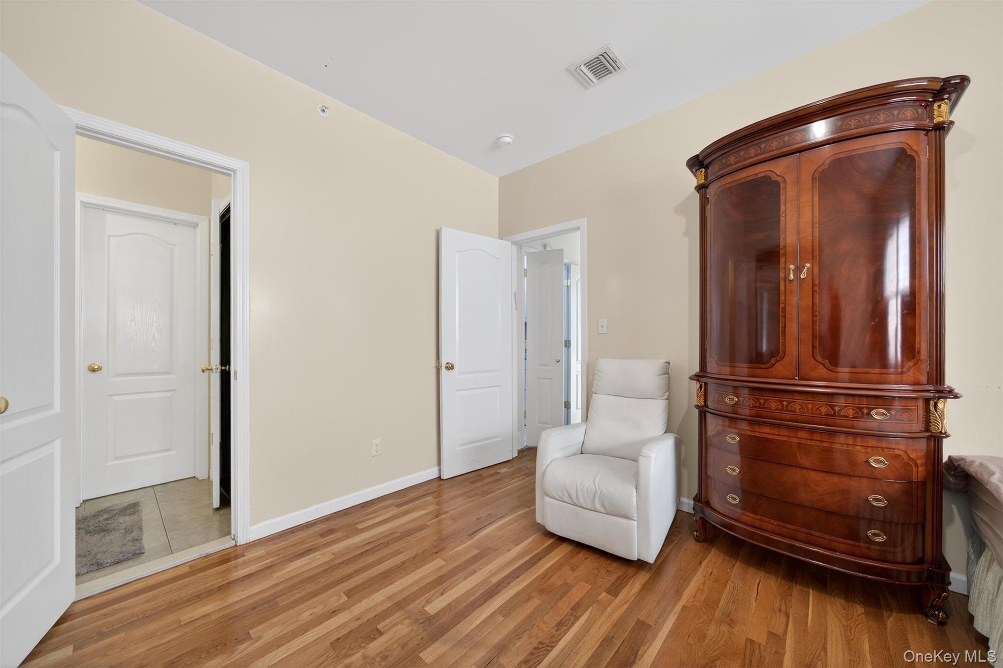 Condo Lemberg  Orange County, NY 10950, MLS-949540-24