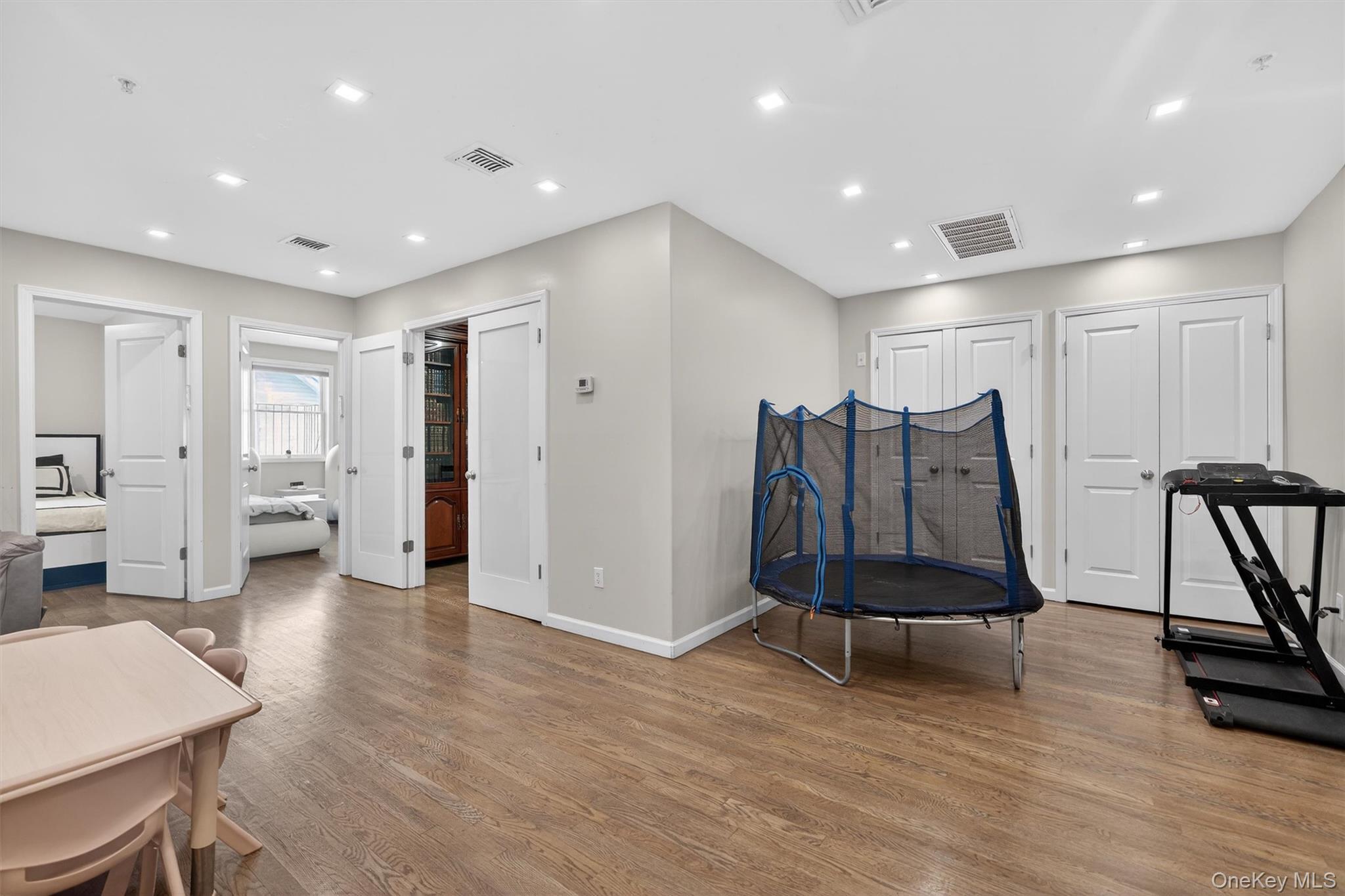 Condo Lemberg  Orange County, NY 10950, MLS-949540-33