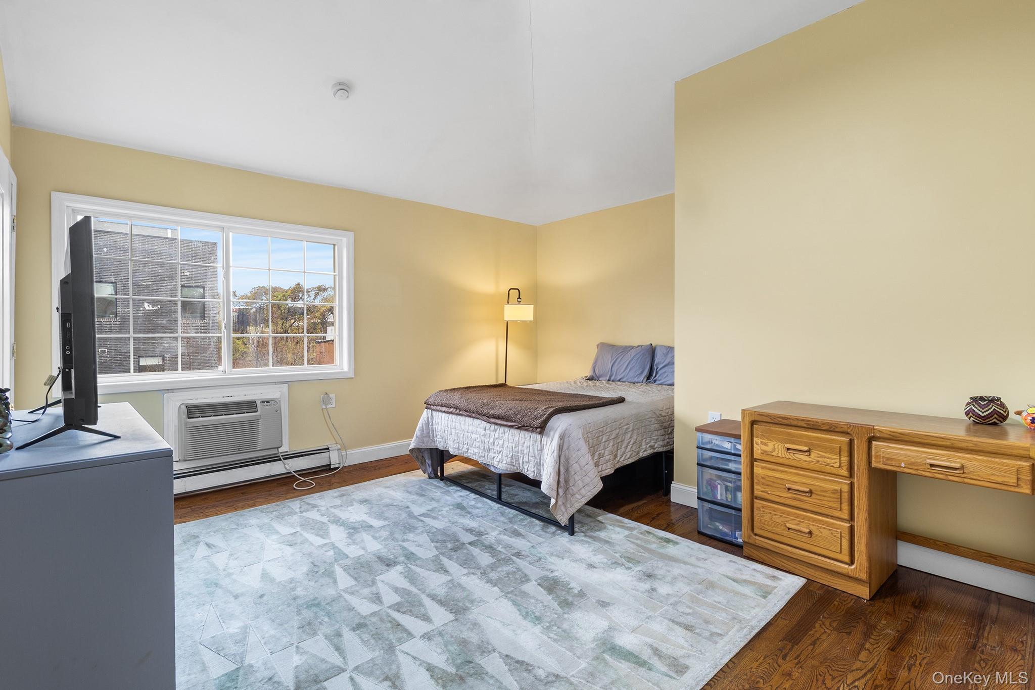 Single Family Evergreen  Brooklyn, NY 11207, MLS-949583-11