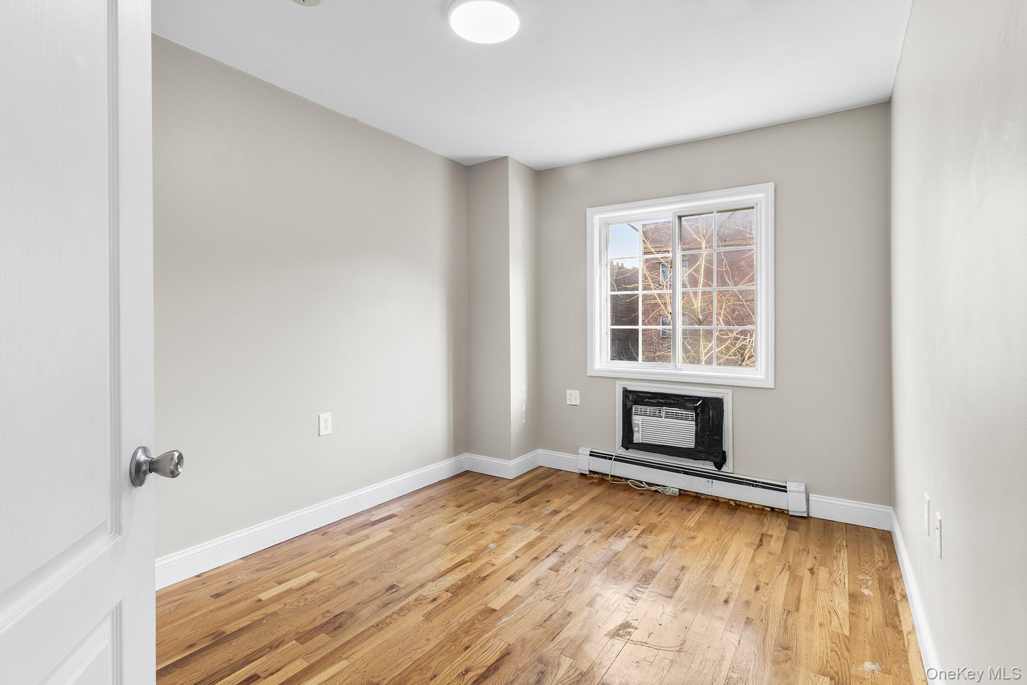 Single Family Evergreen  Brooklyn, NY 11207, MLS-949583-21
