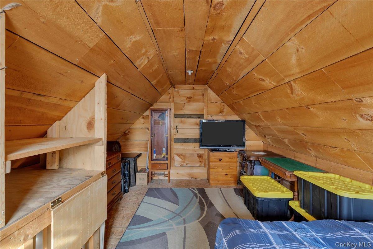 Single Family Breese Hollow  Out Of Area, NY 12090, MLS-949593-22