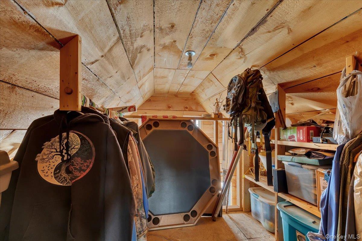 Single Family Breese Hollow  Out Of Area, NY 12090, MLS-949593-24