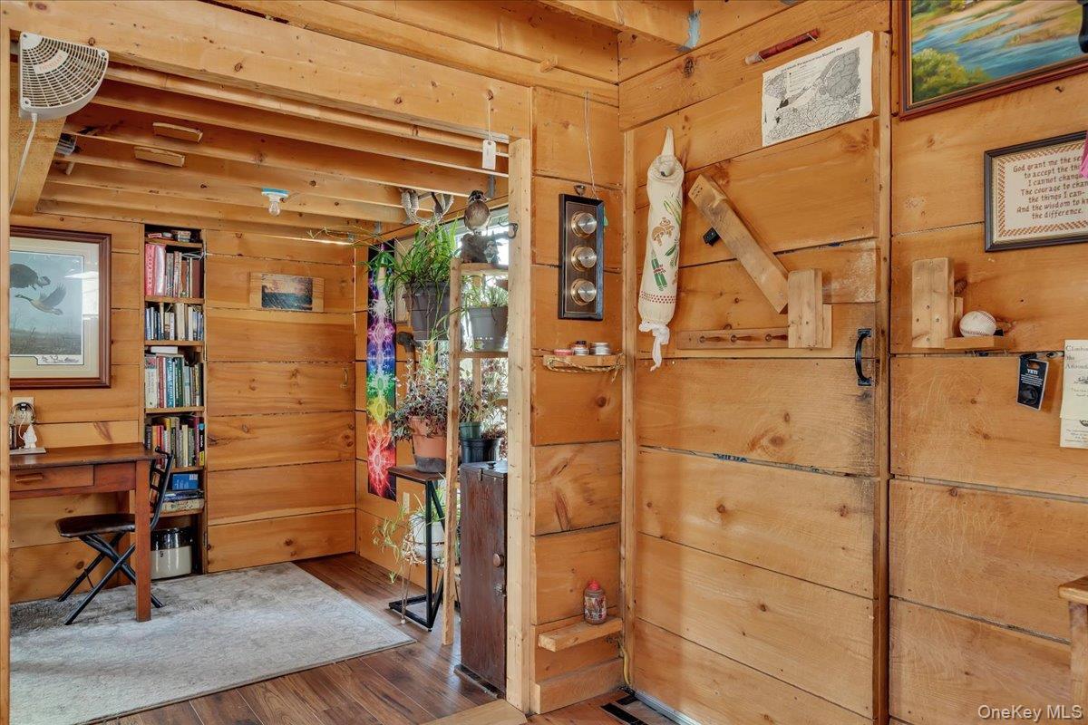 Single Family Breese Hollow  Out Of Area, NY 12090, MLS-949593-4