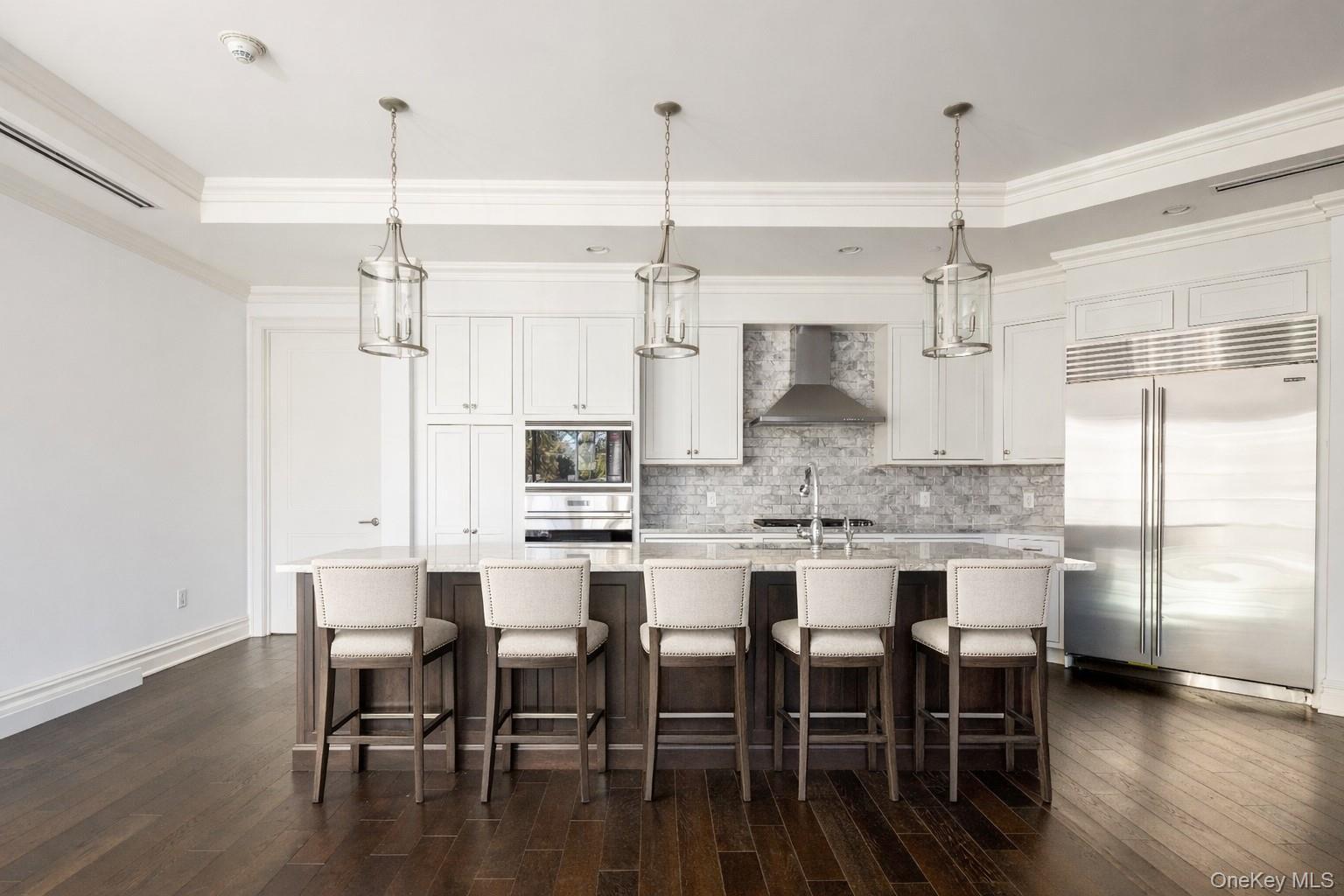 Condo Royal  Nassau County, NY 11040, MLS-949598-3