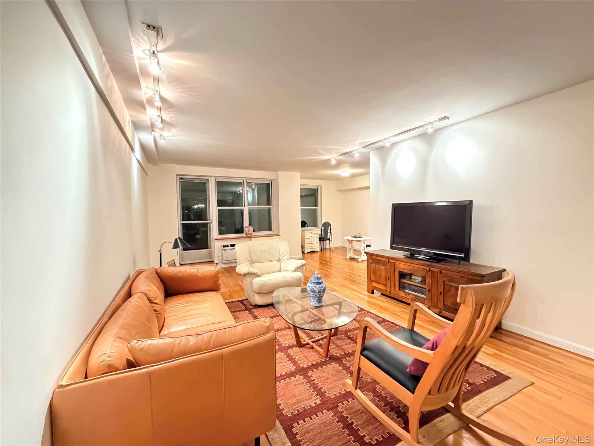 Coop Roosevelt Queens, NY 11354, MLS-949604-2