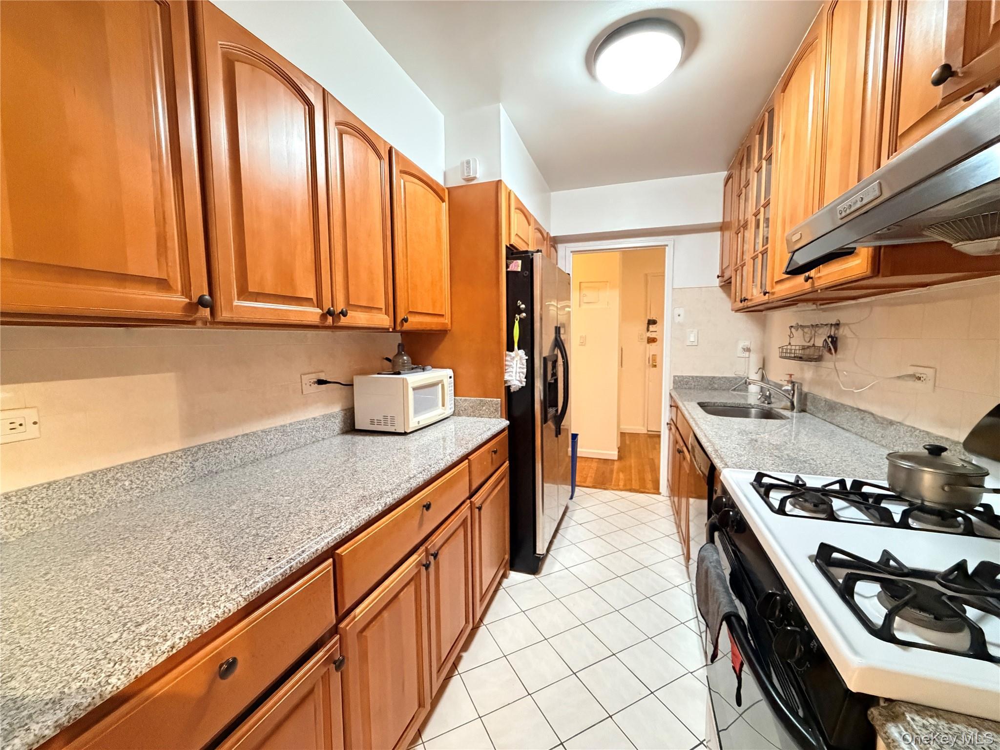 Coop Roosevelt Queens, NY 11354, MLS-949604-4