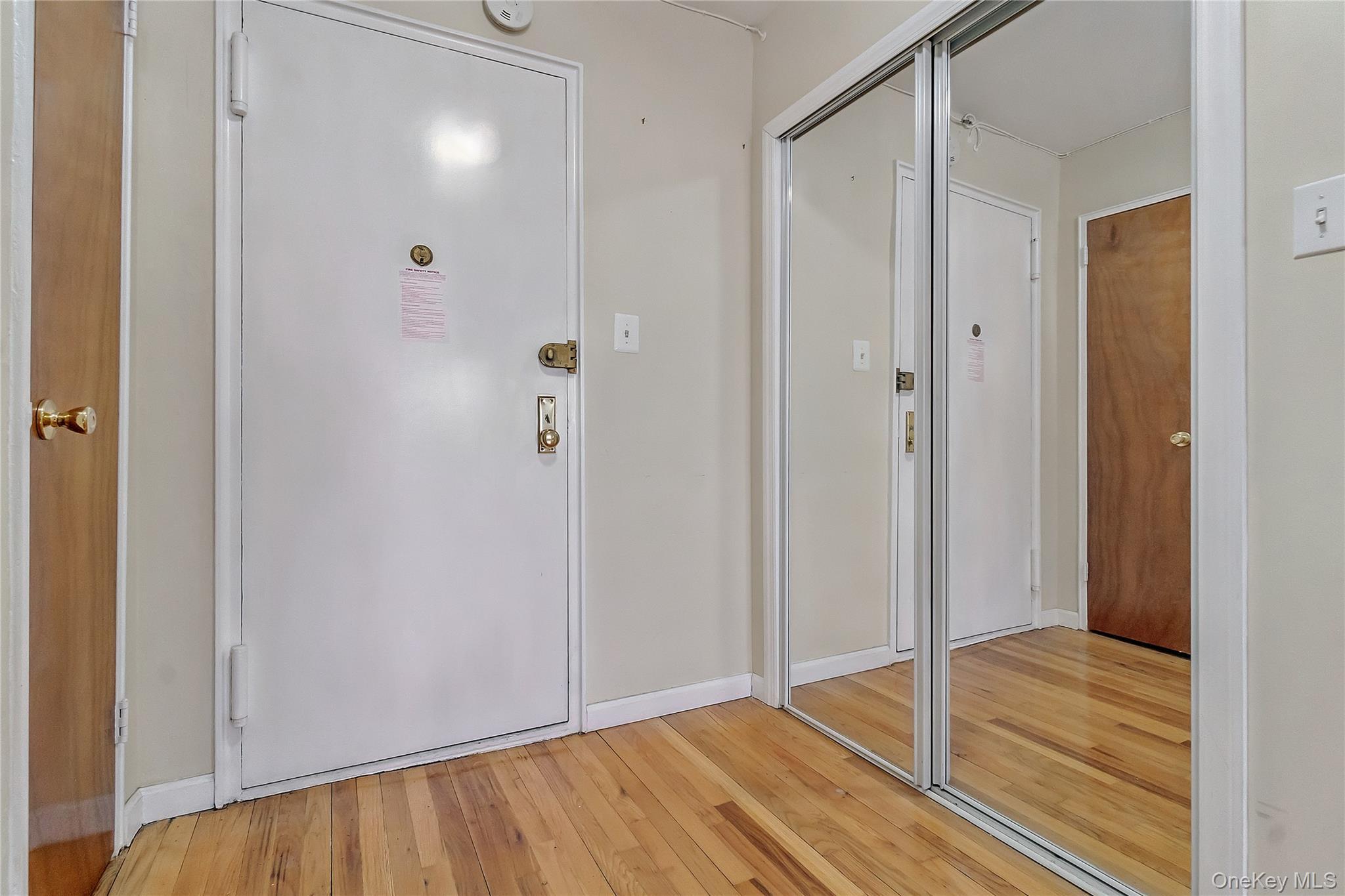 Coop Beach 120th  Queens, NY 11694, MLS-949606-9