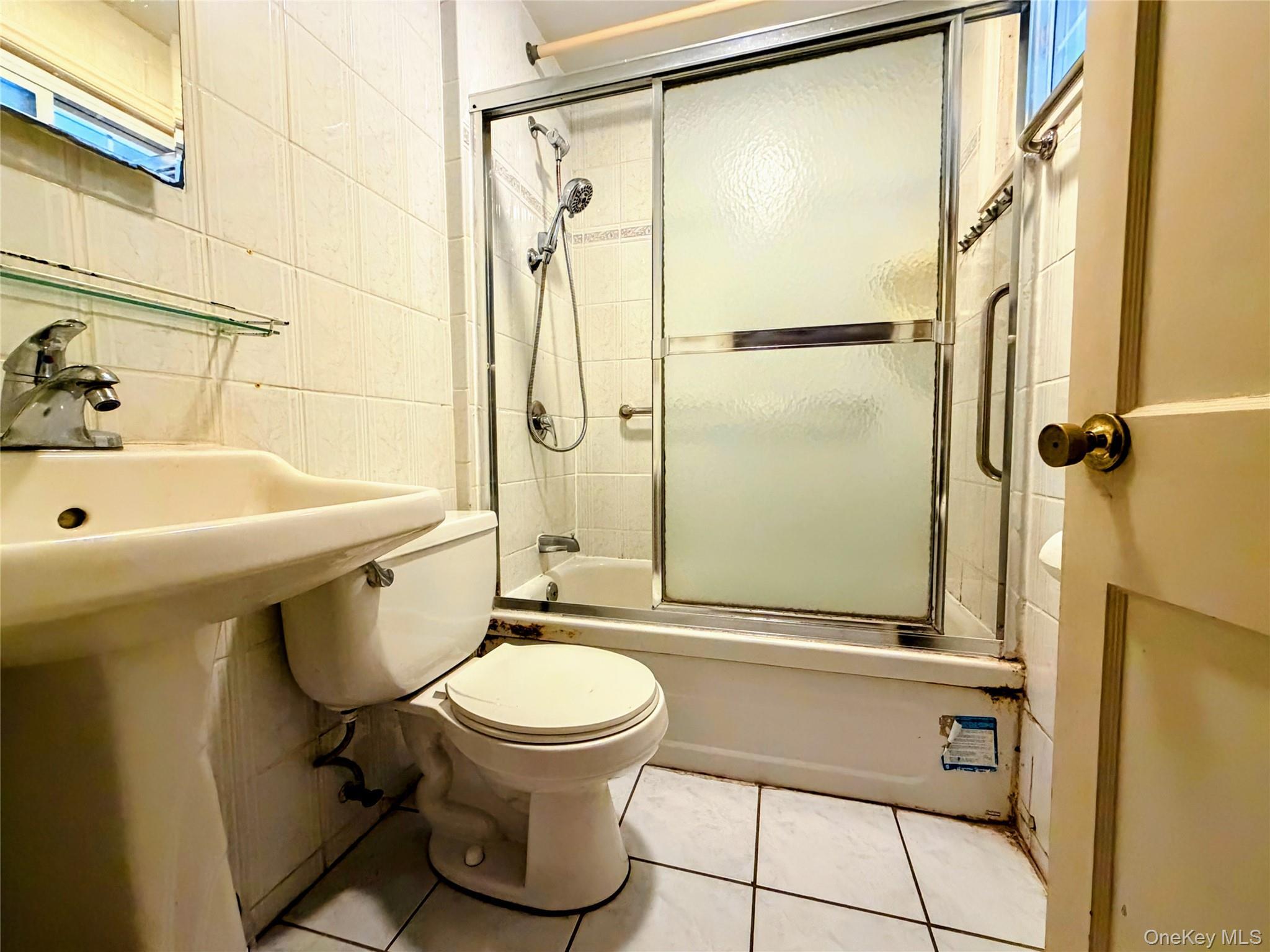 Single Family East Bruns Out Of Area, NY 08816, MLS-949658-9