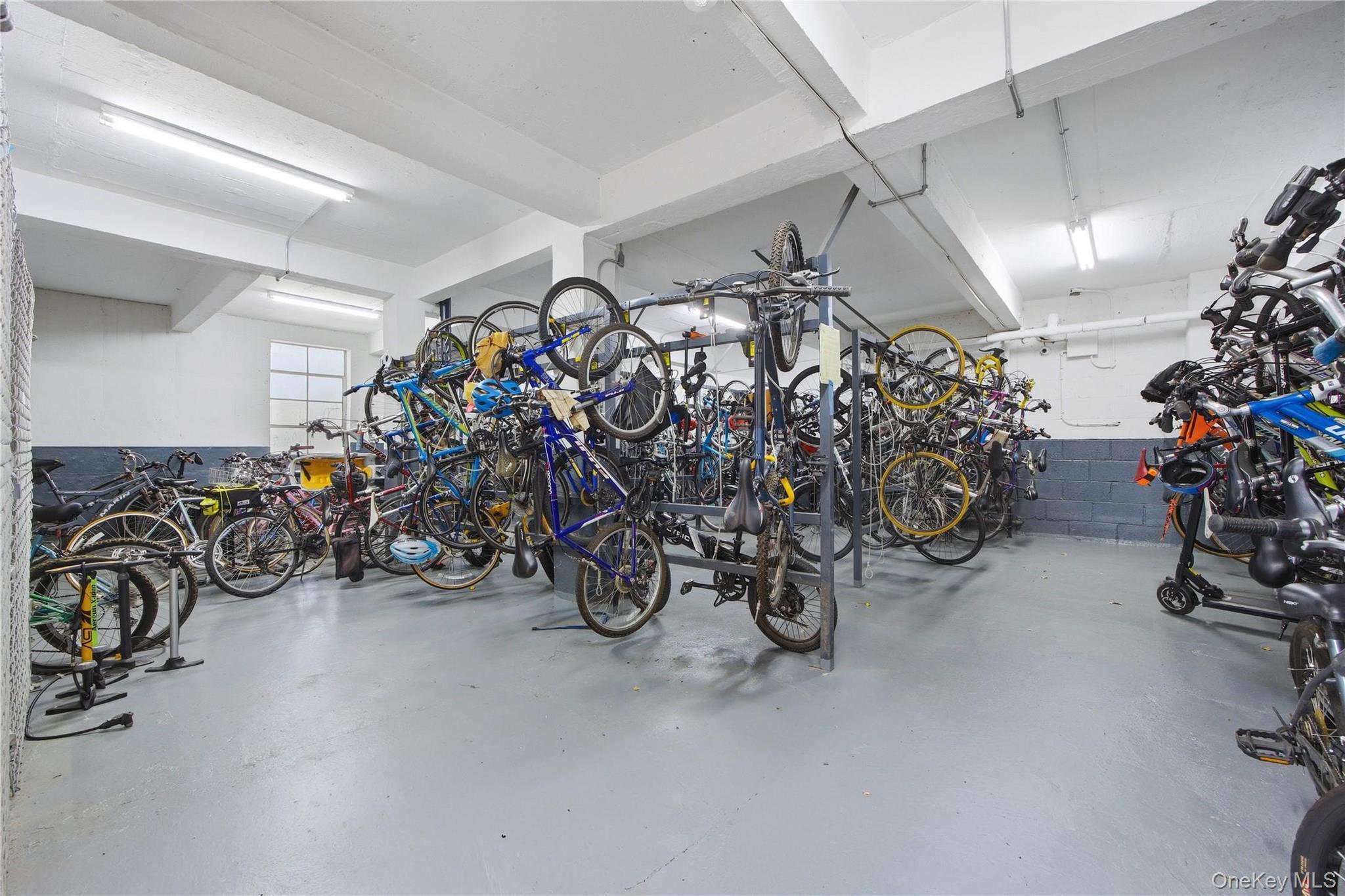 Coop Fieldston  Bronx, NY 10471, MLS-949672-12